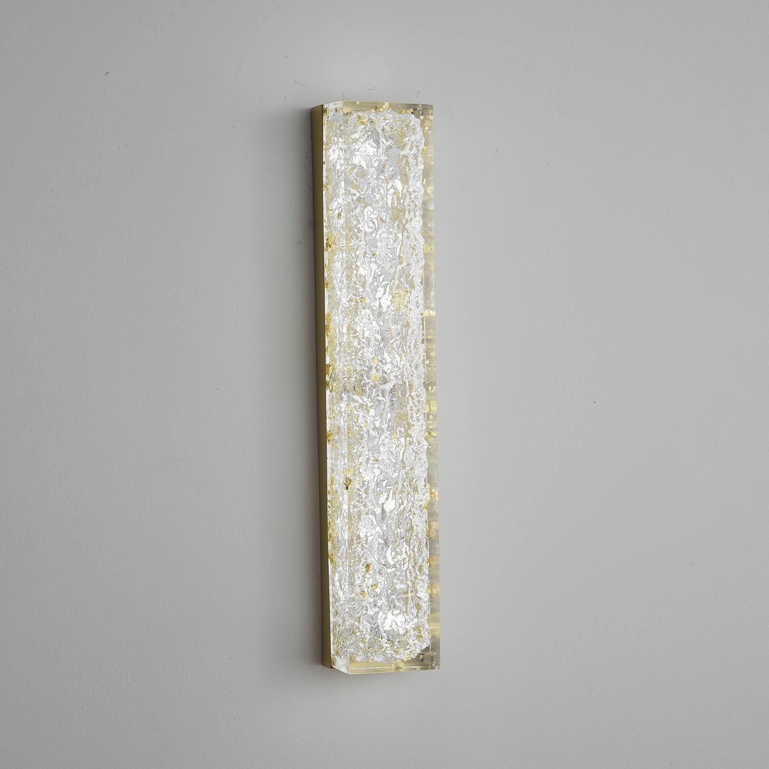 Mavi Prismatic Rectangle Resin Wall Lamp-Neutral Decor