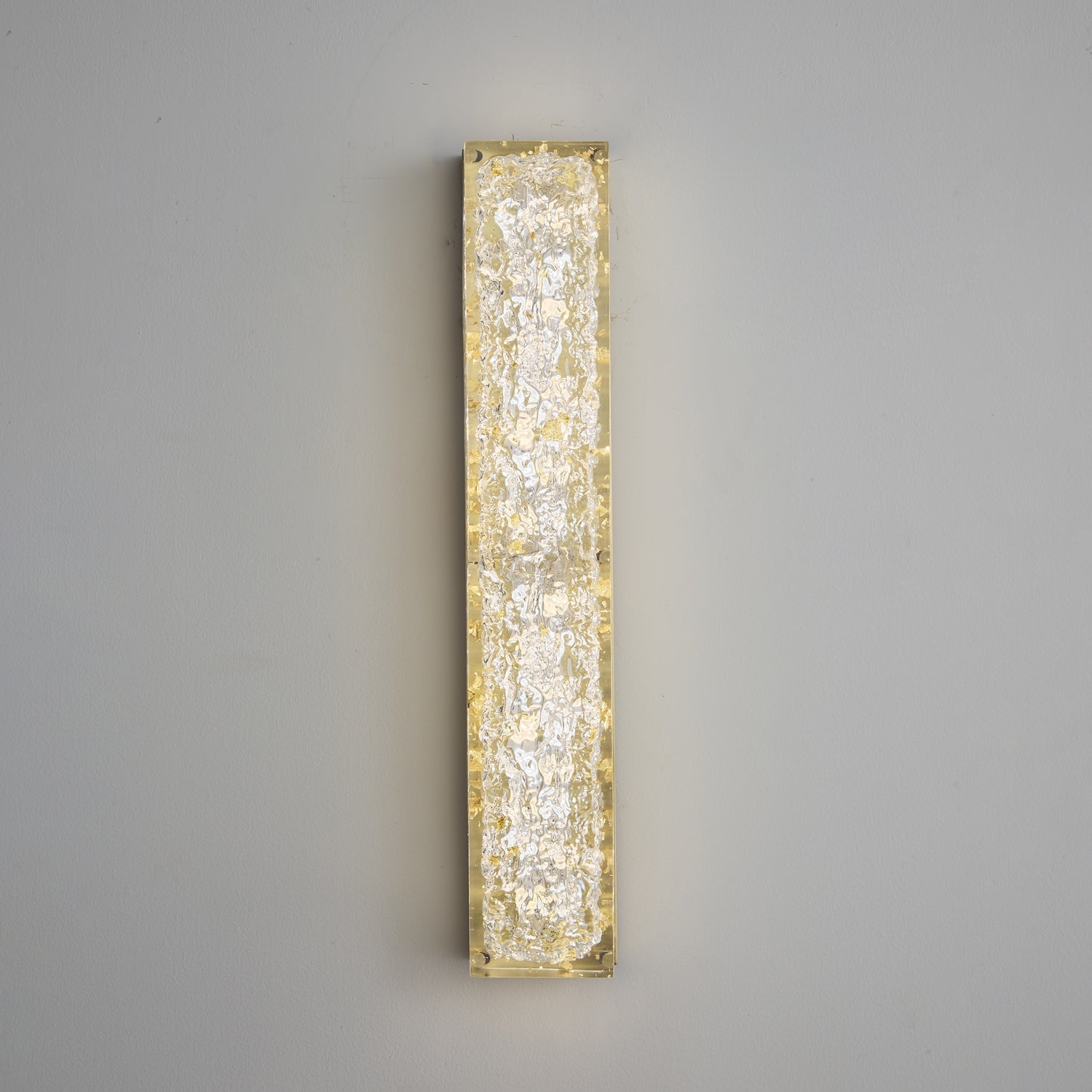 Mavi Prismatic Rectangle Resin Wall Lamp-Neutral Decor