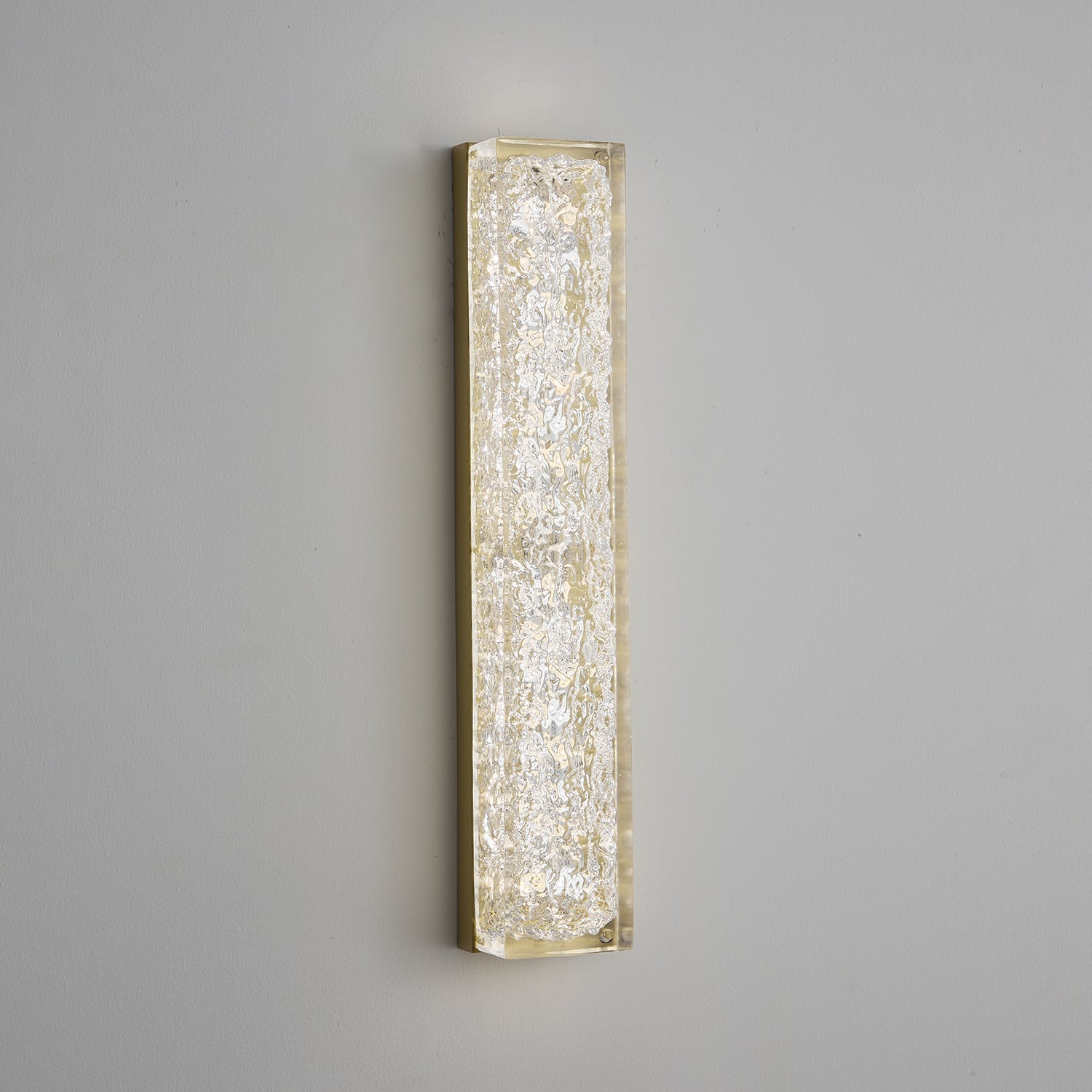 Mavi Prismatic Rectangle Resin Wall Lamp-Neutral Decor