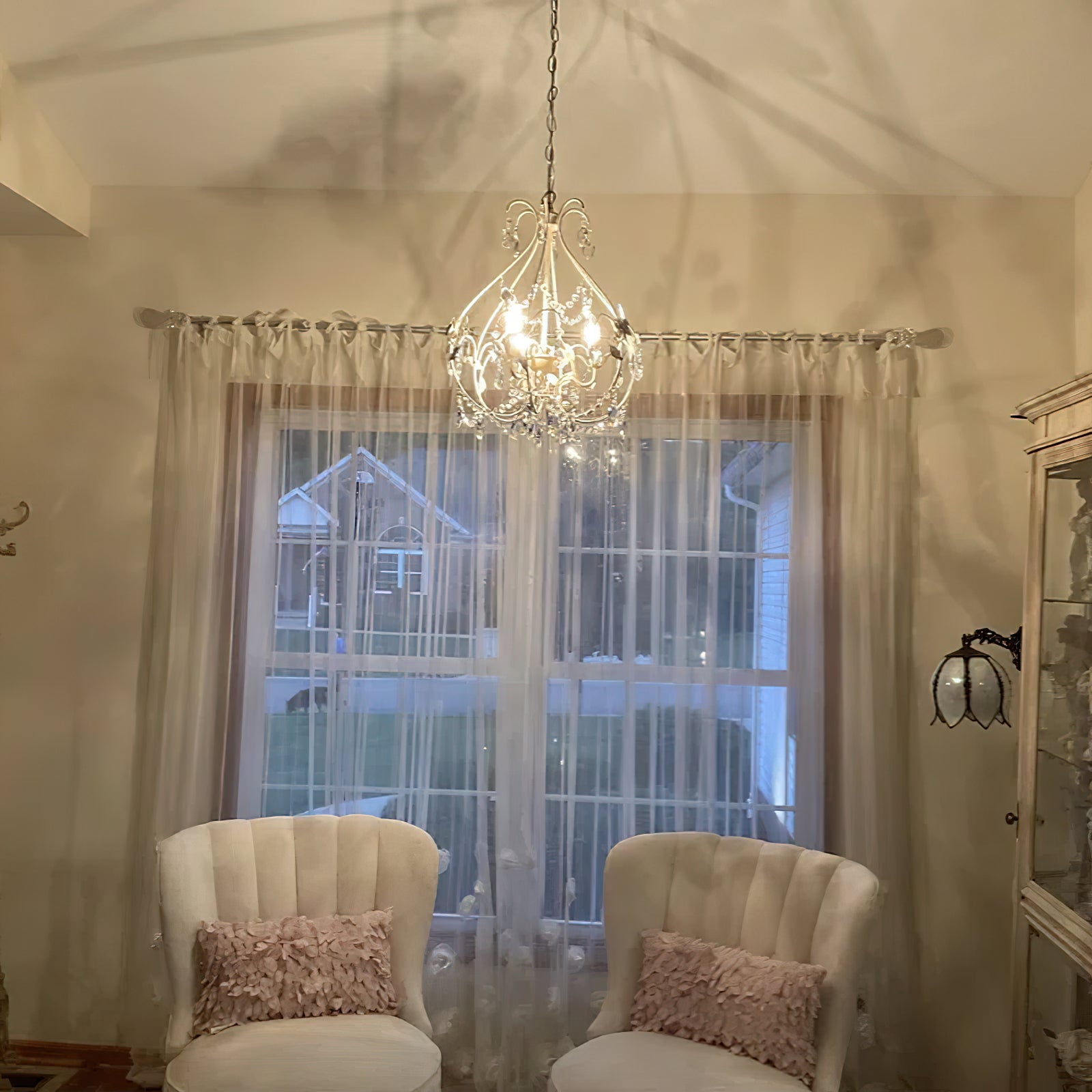 Ivsolarae Chandelier