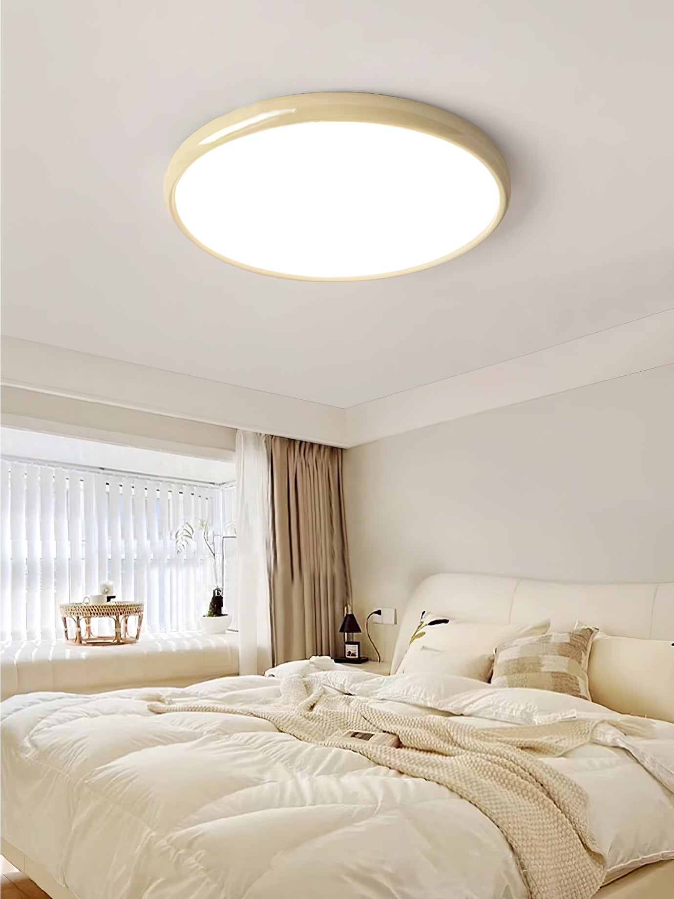 Aurdoreth Ceiling Light