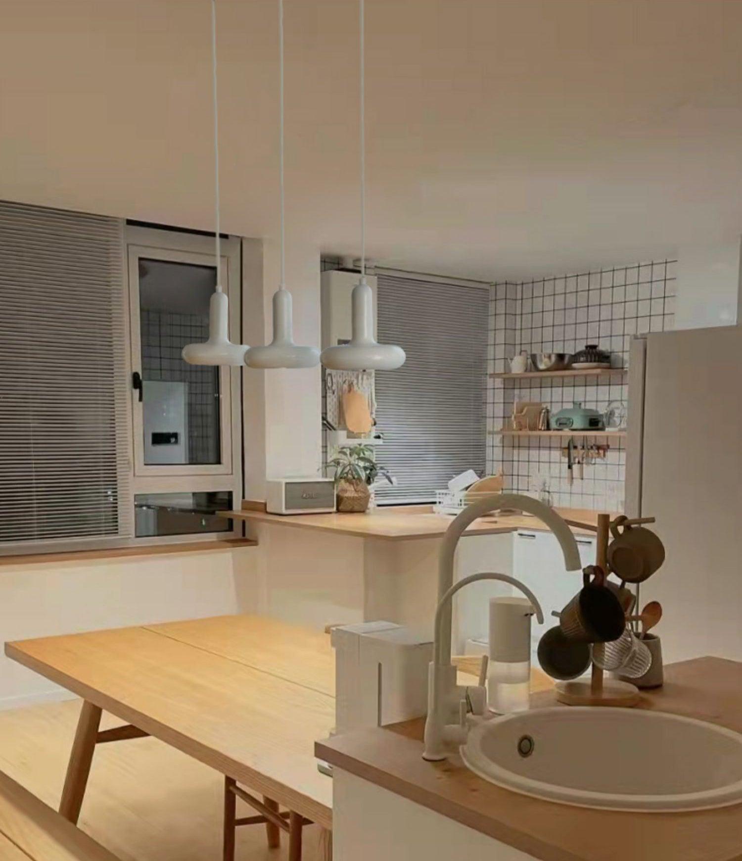 Lunaren Cozy Classic Pendant Light-Neutral Decor