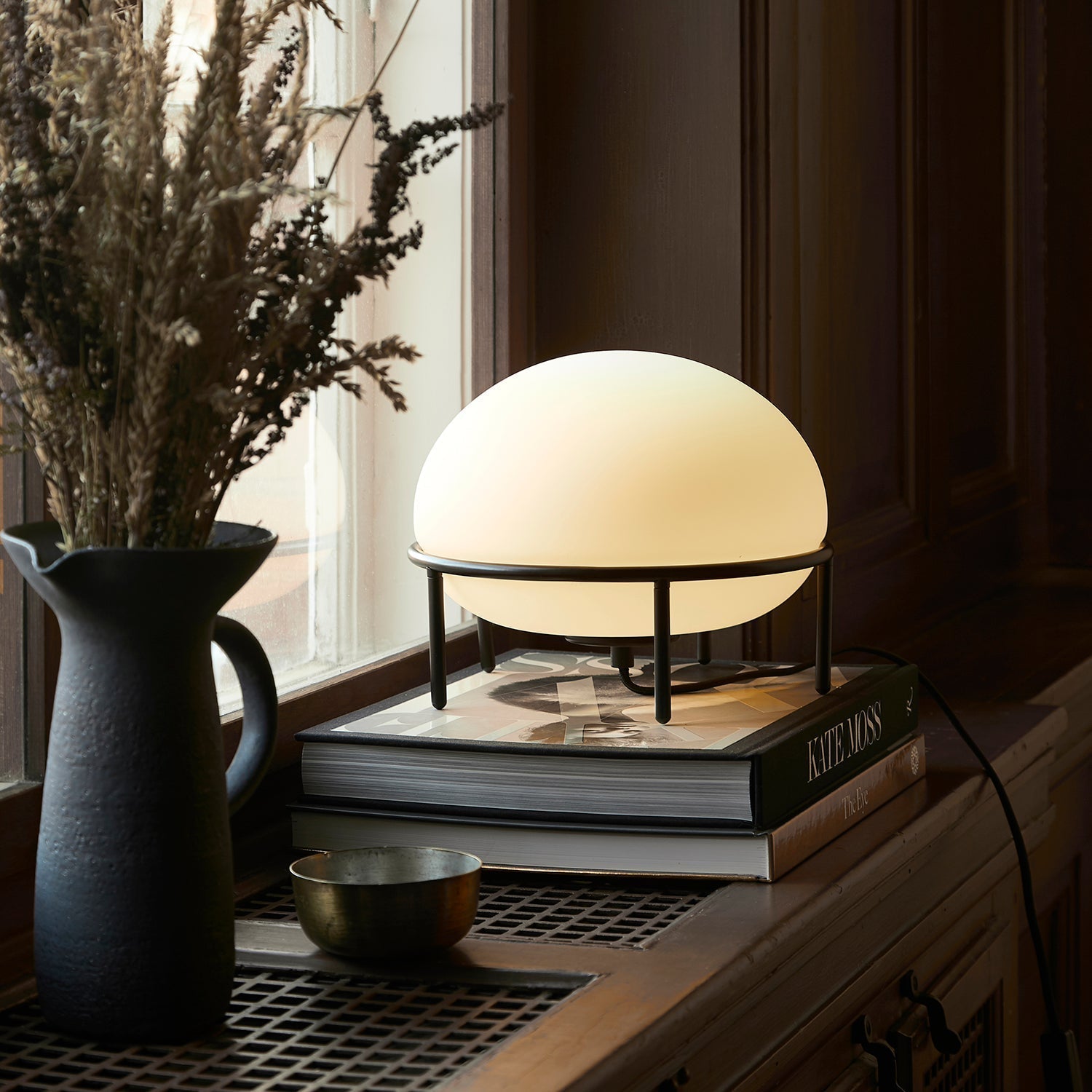 Celestia Sculptural Table Lamp-Neutral Decor