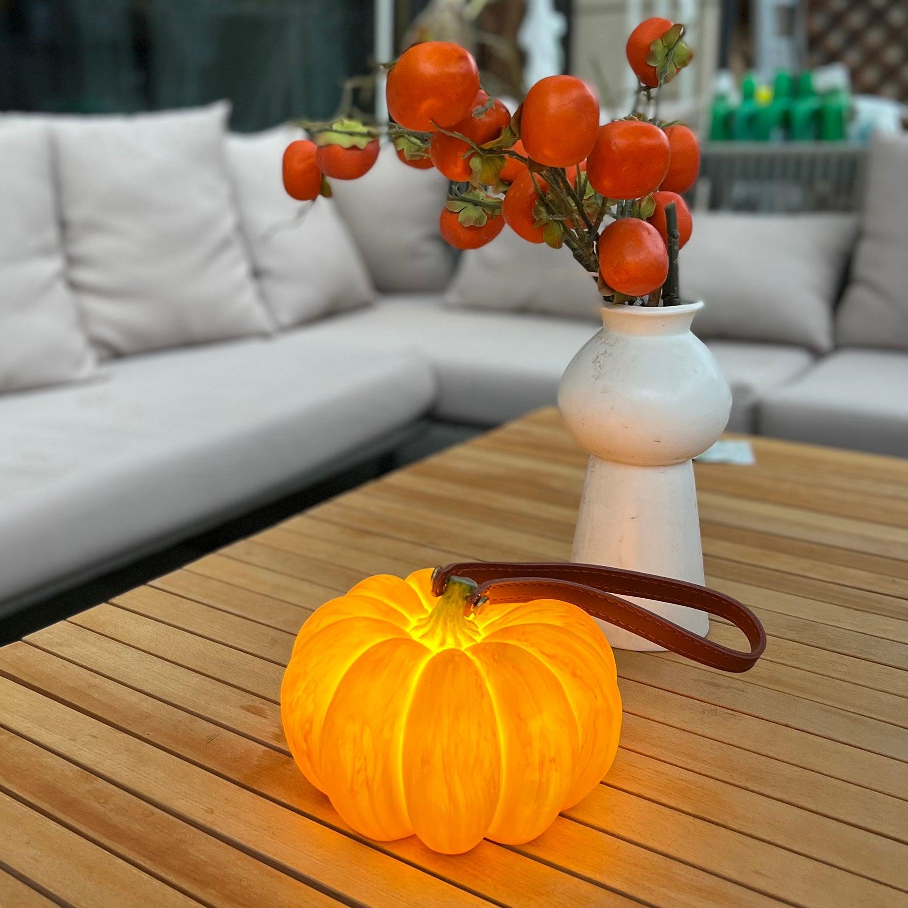 Pippa Table Lamp