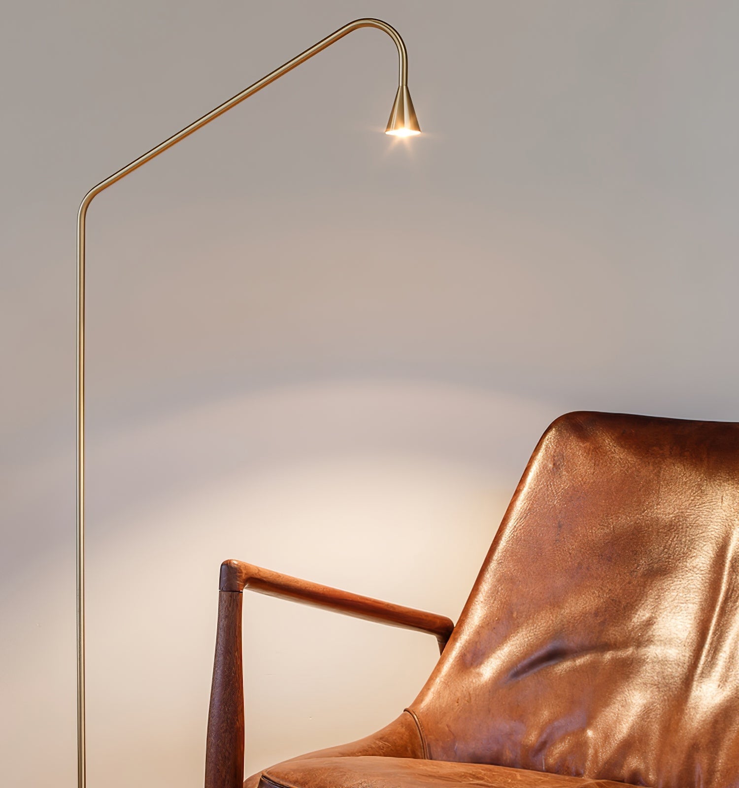 Arc Modern Gold Floor Lamp-Neutral Decor