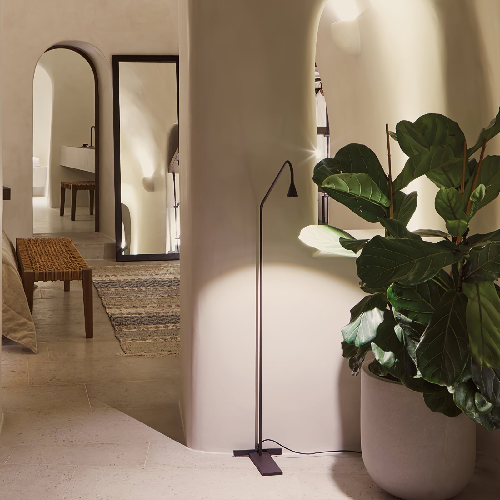 Arc Modern Gold Floor Lamp-Neutral Decor