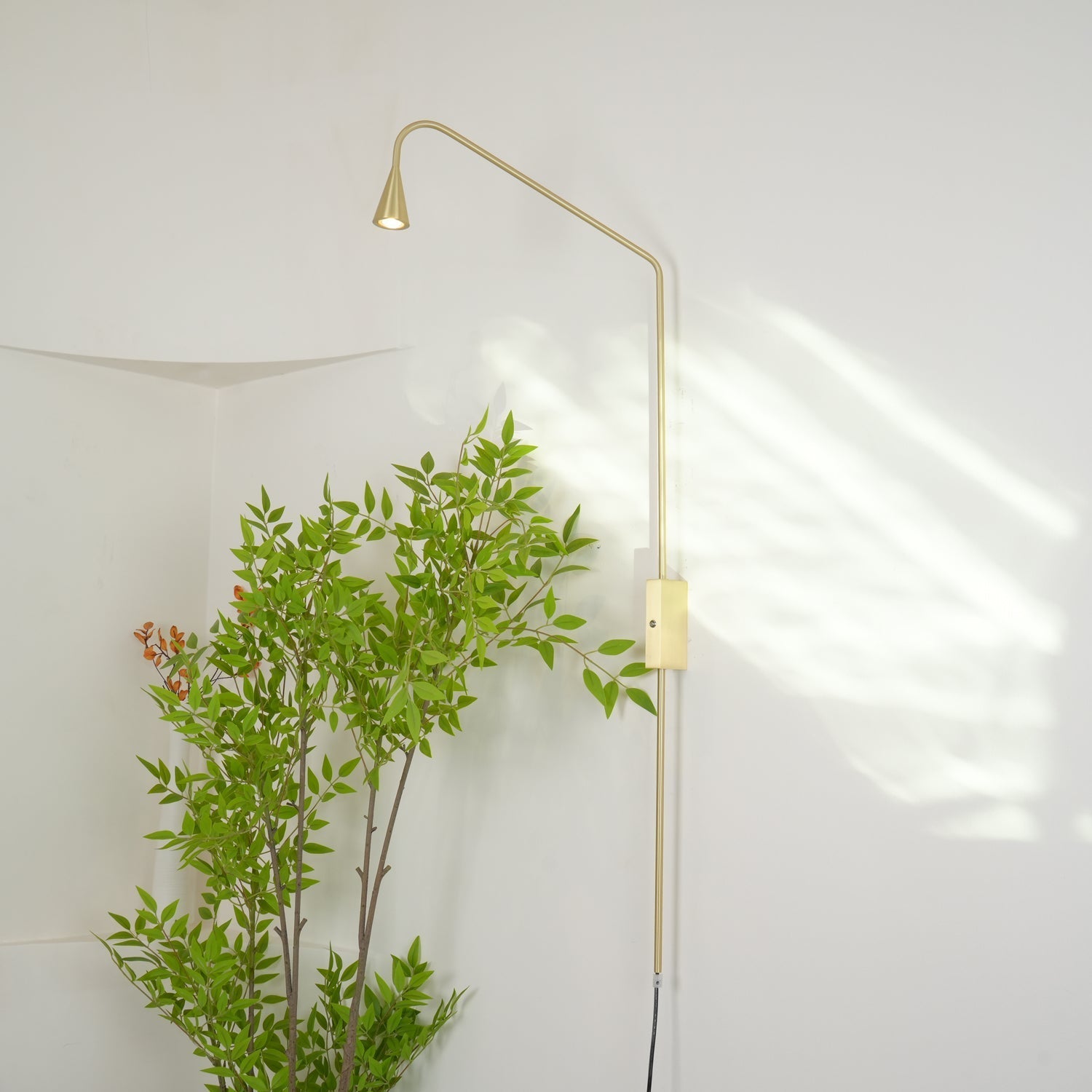 Vesolel Modern Minimalist Wall Lamp-Neutral Decor