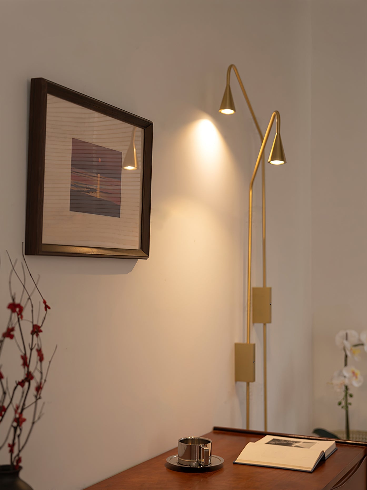 Vesolel Modern Minimalist Wall Lamp-Neutral Decor