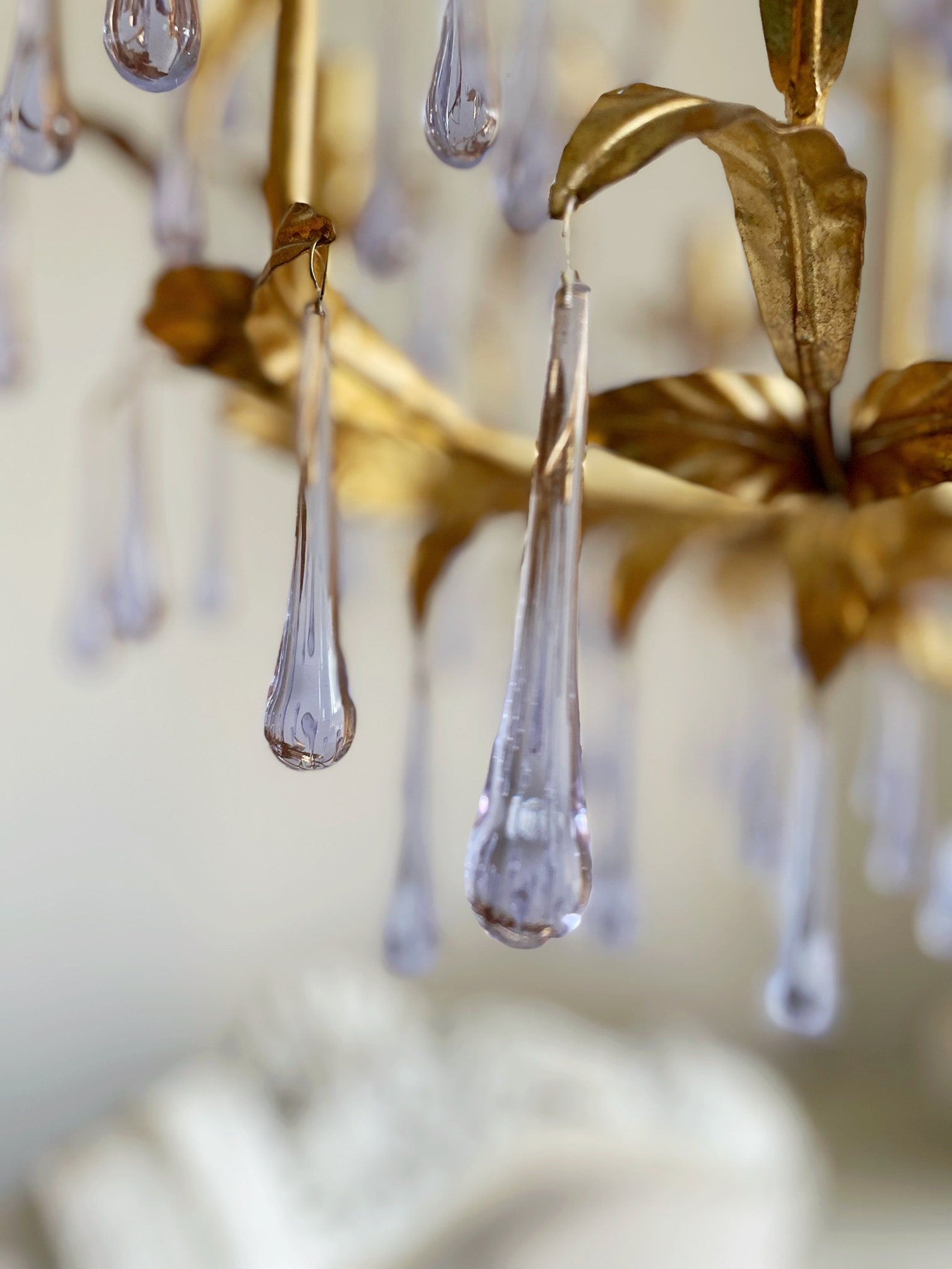 Ilvenel Chandelier