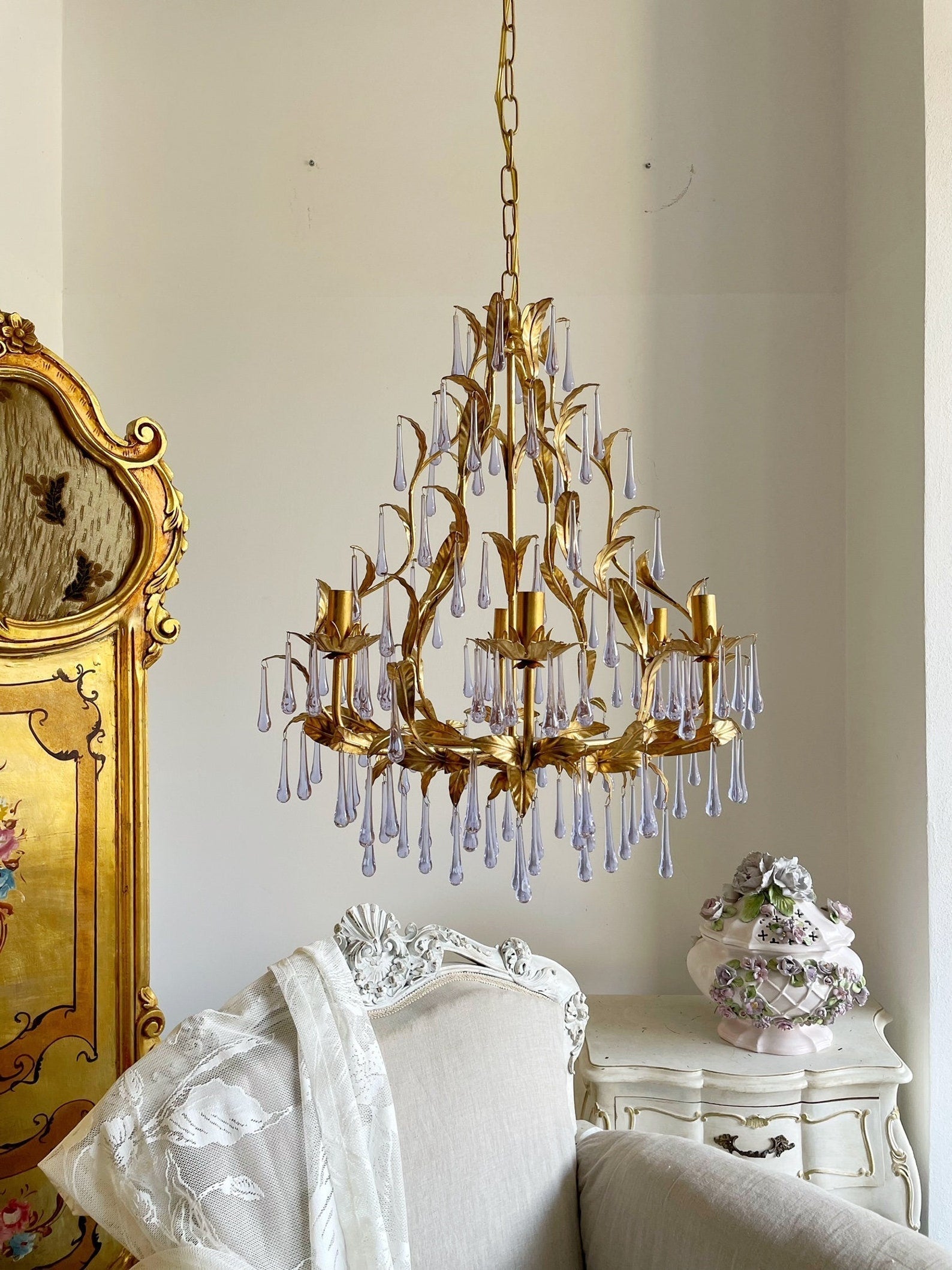 Ilvenel Chandelier