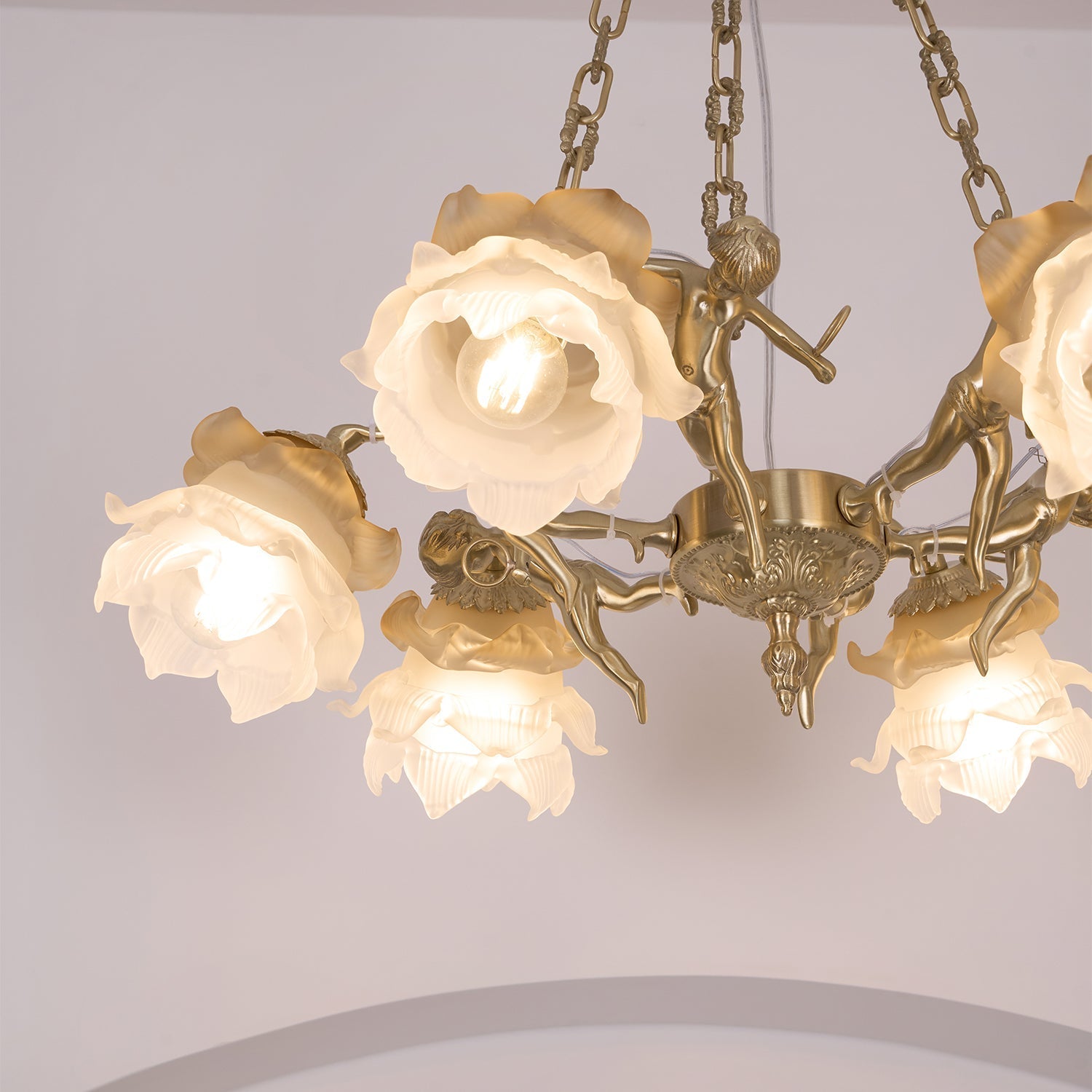 Lustra Chandelier Brass Suspension Floral Vintage-Neutral Decor