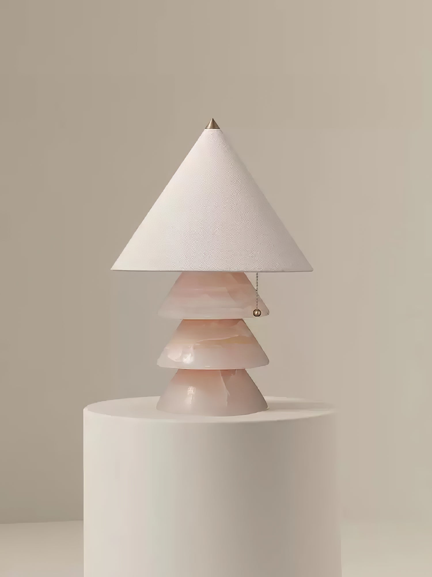 Pyramid Retro Marble Table Lamp-Neutral Decor
