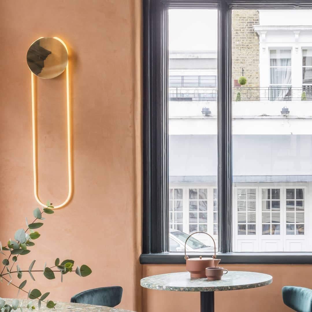 Lalem Acrylic Minimalist Wall Lamp-Neutral Decor