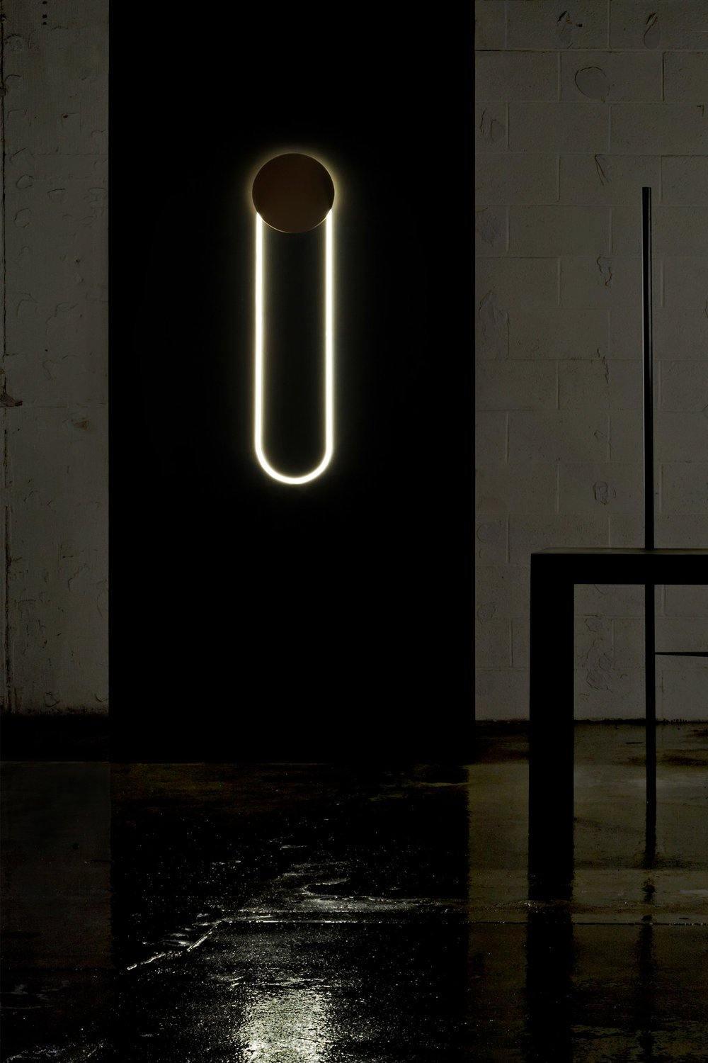 Lalem Acrylic Minimalist Wall Lamp-Neutral Decor