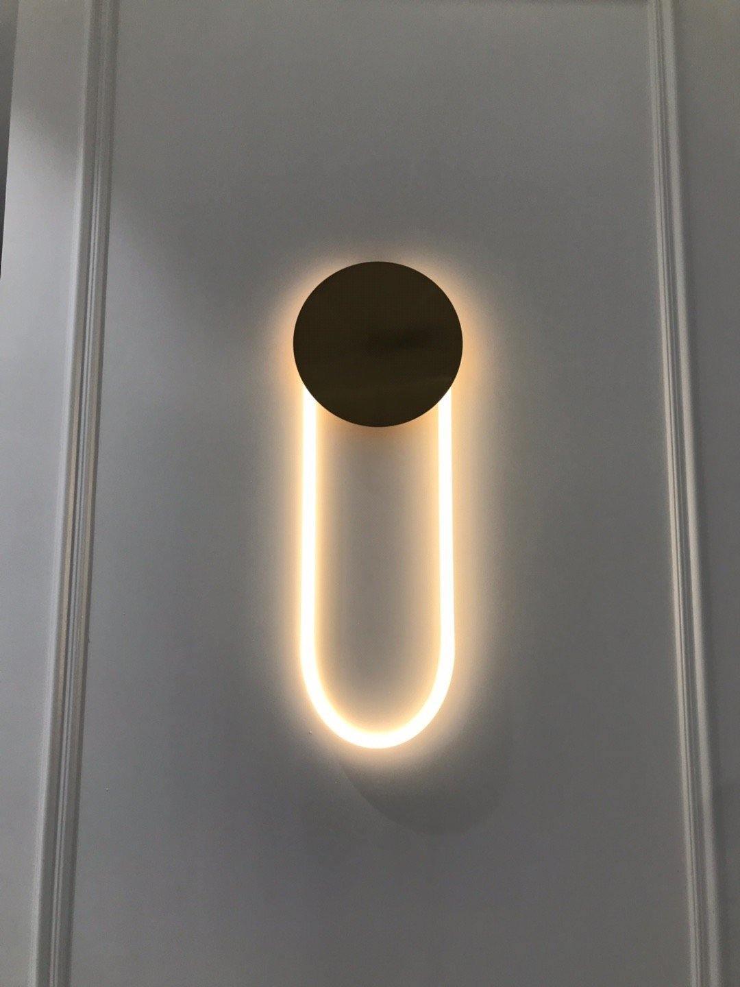 Lalem Acrylic Minimalist Wall Lamp-Neutral Decor