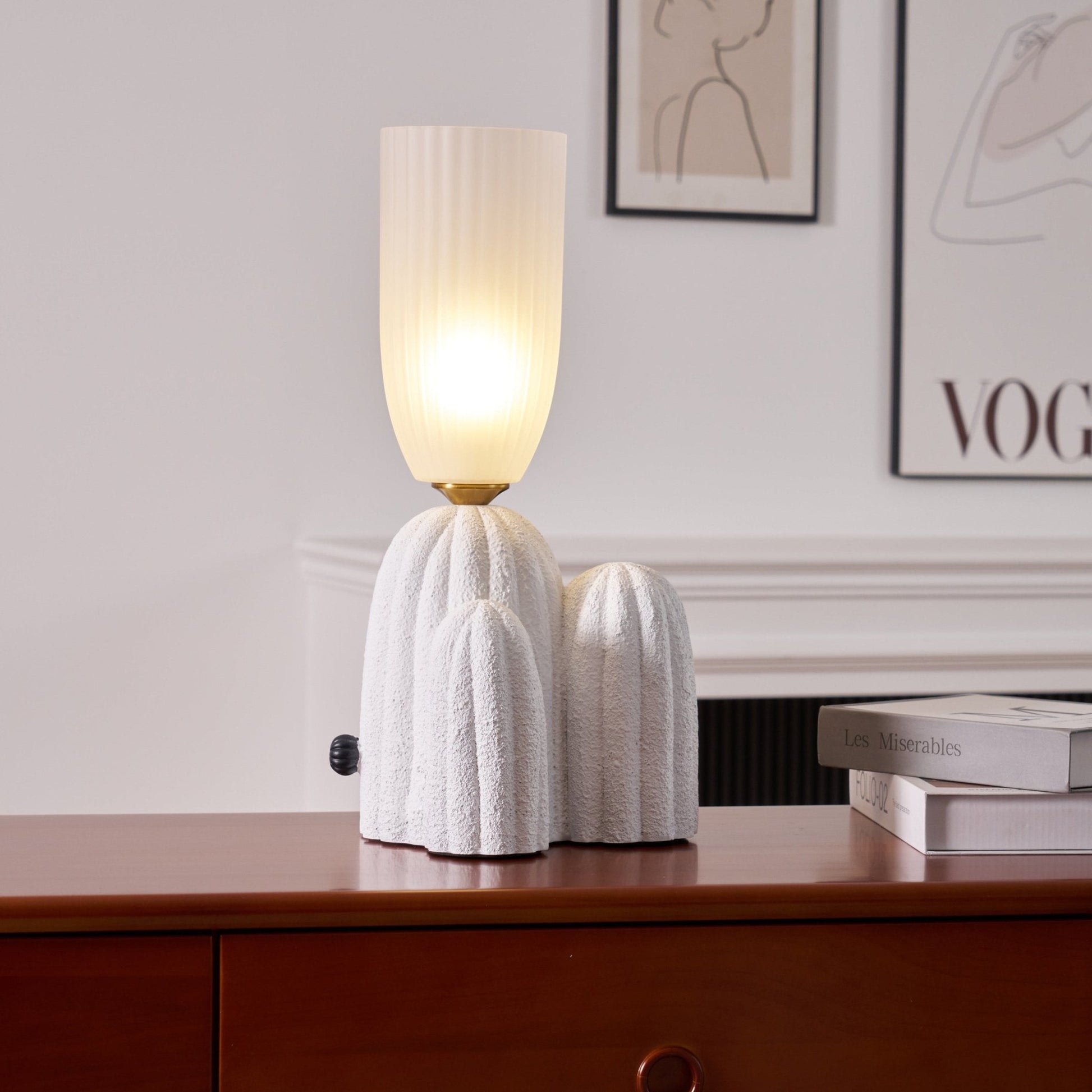 Soreny Resin Artistic Table Lamp-Neutral Decor