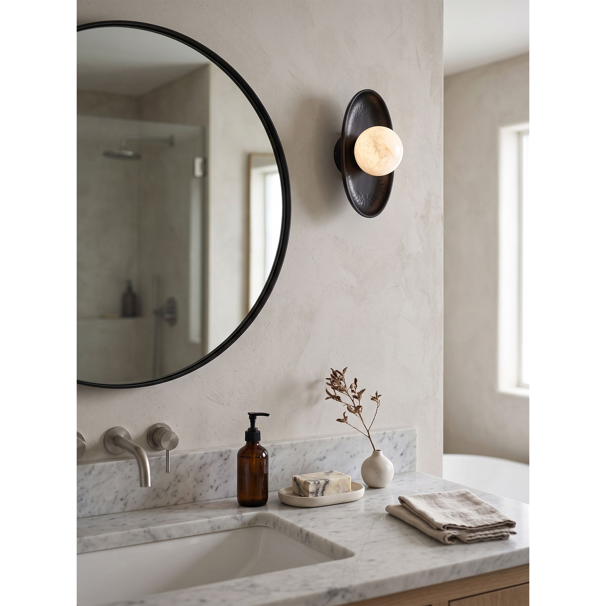 Isla Wall Light