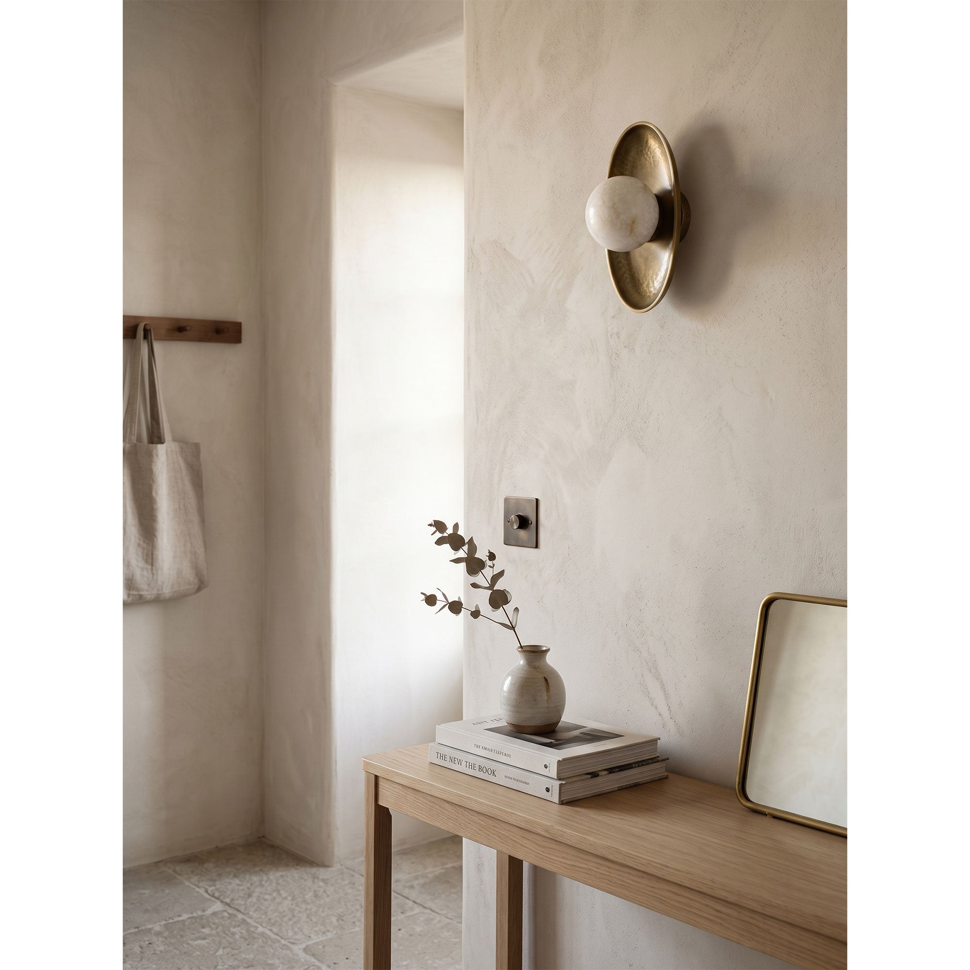 Isla Wall Light