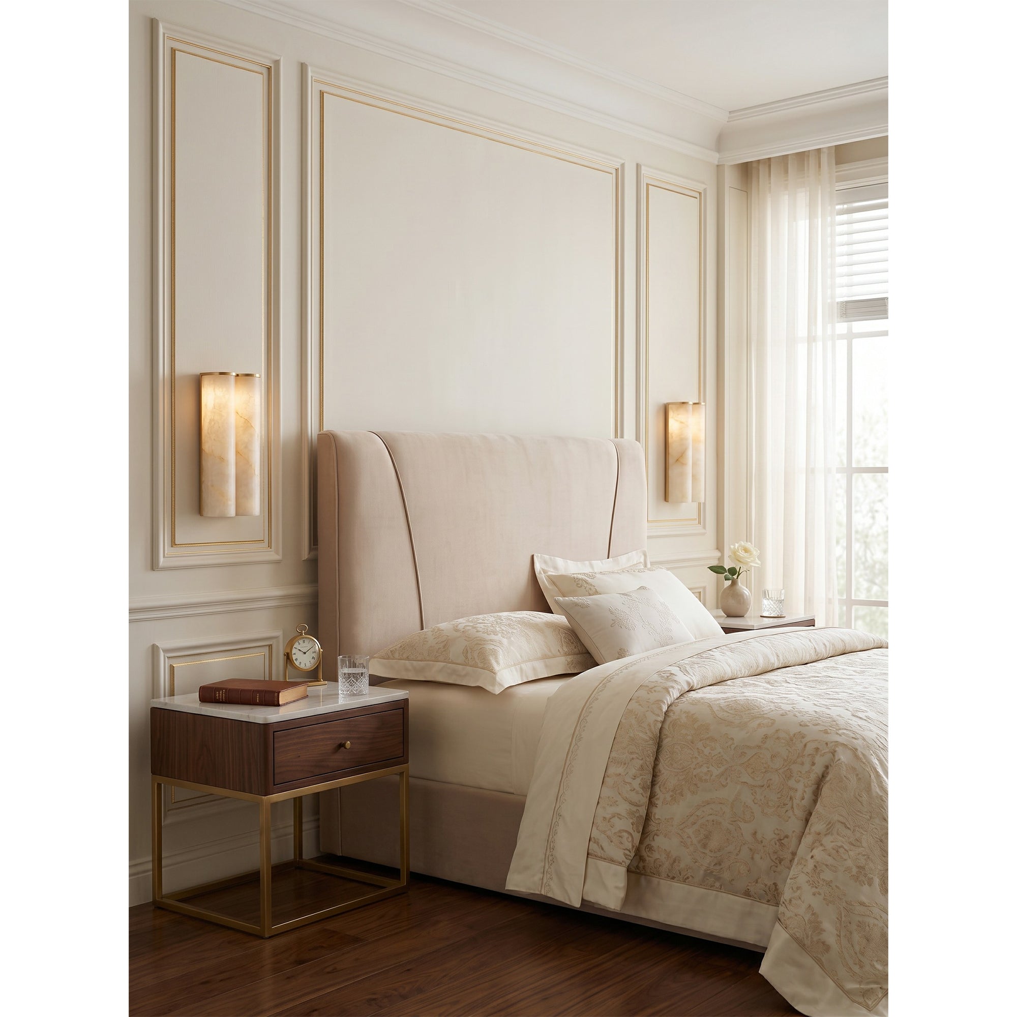Elara Wall Light