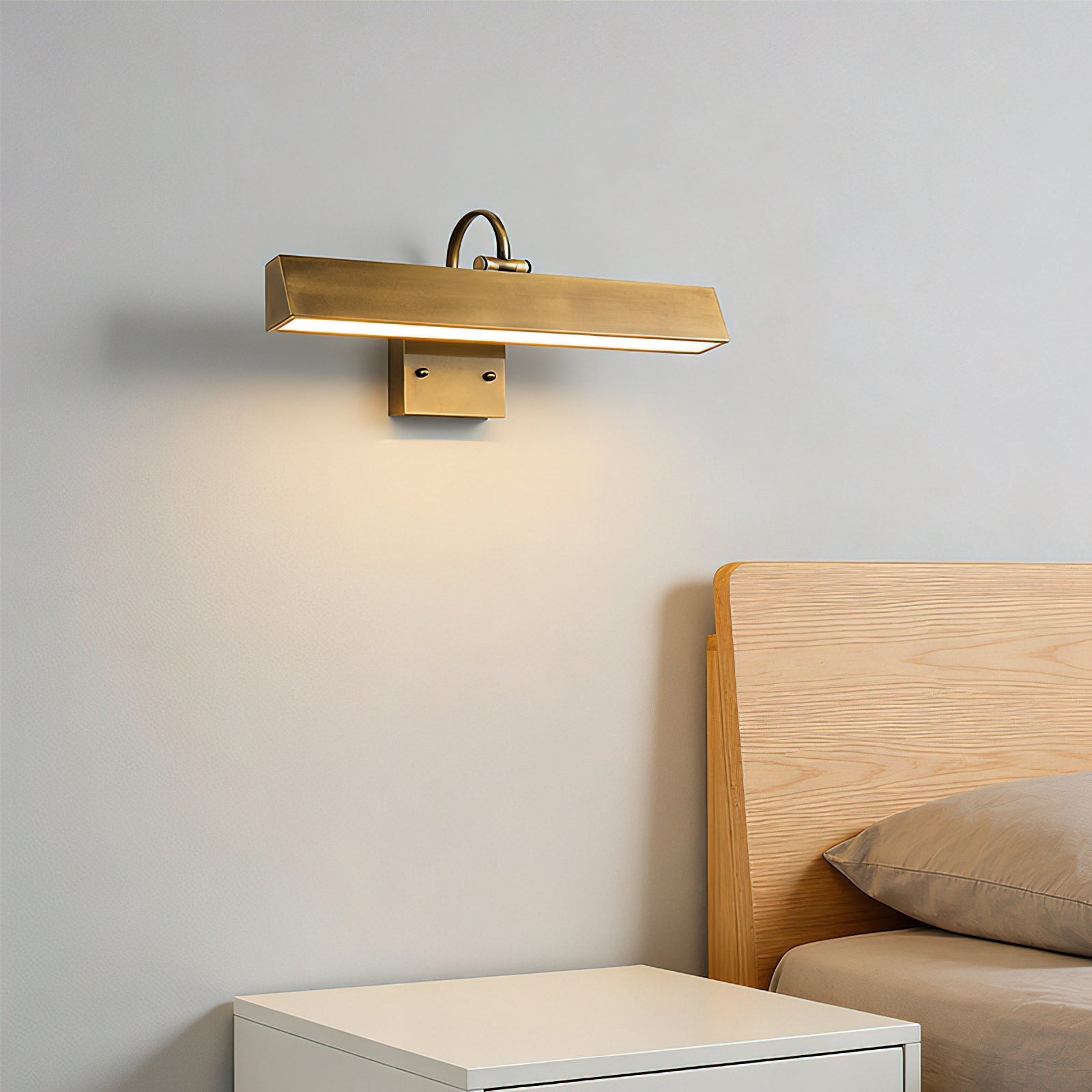 Angled view of the mid-century modern Arti Wall Sconce.