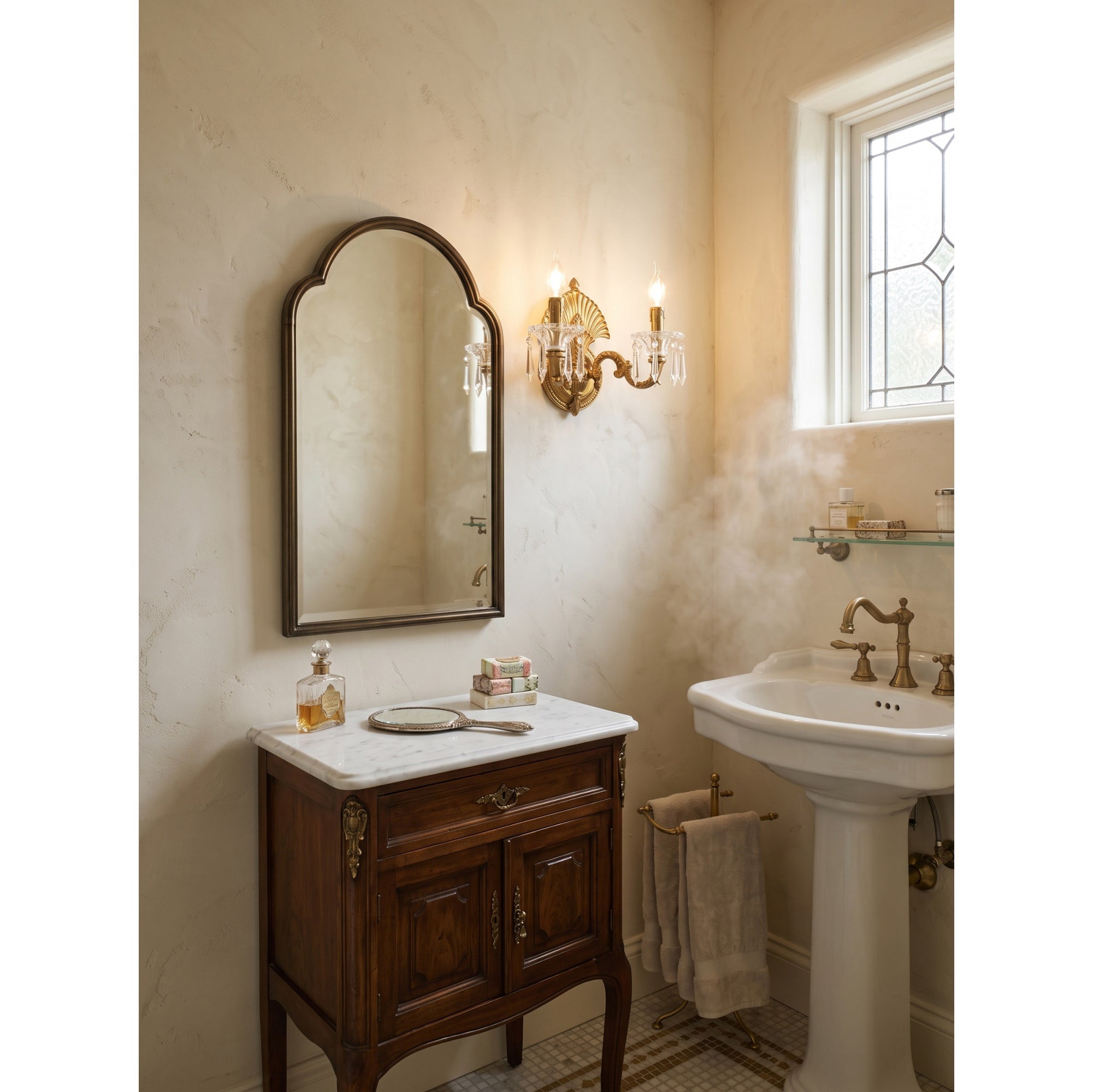 Seraphina Wall Light