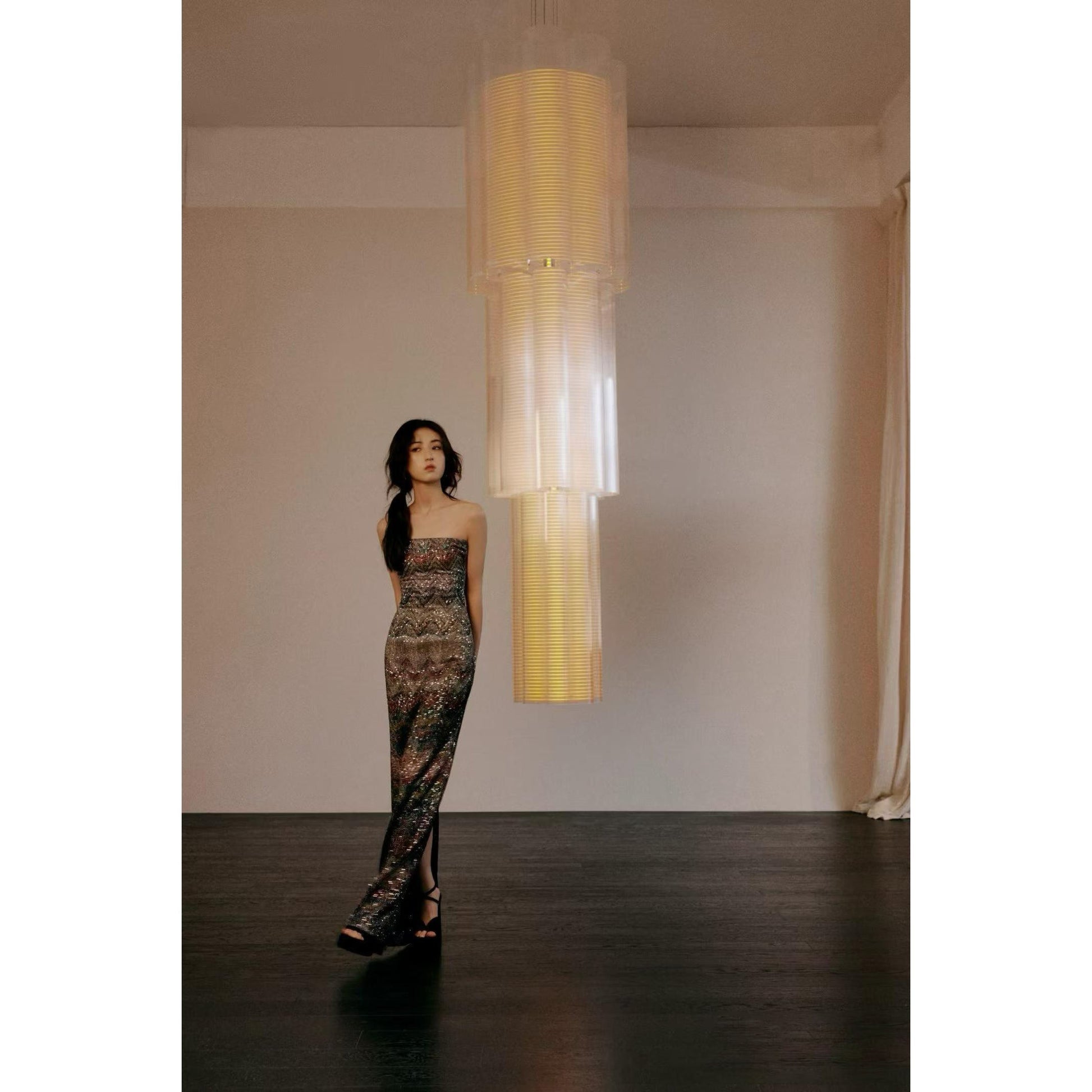A diagram showing the different available sizes of the Bloom Chandelier.