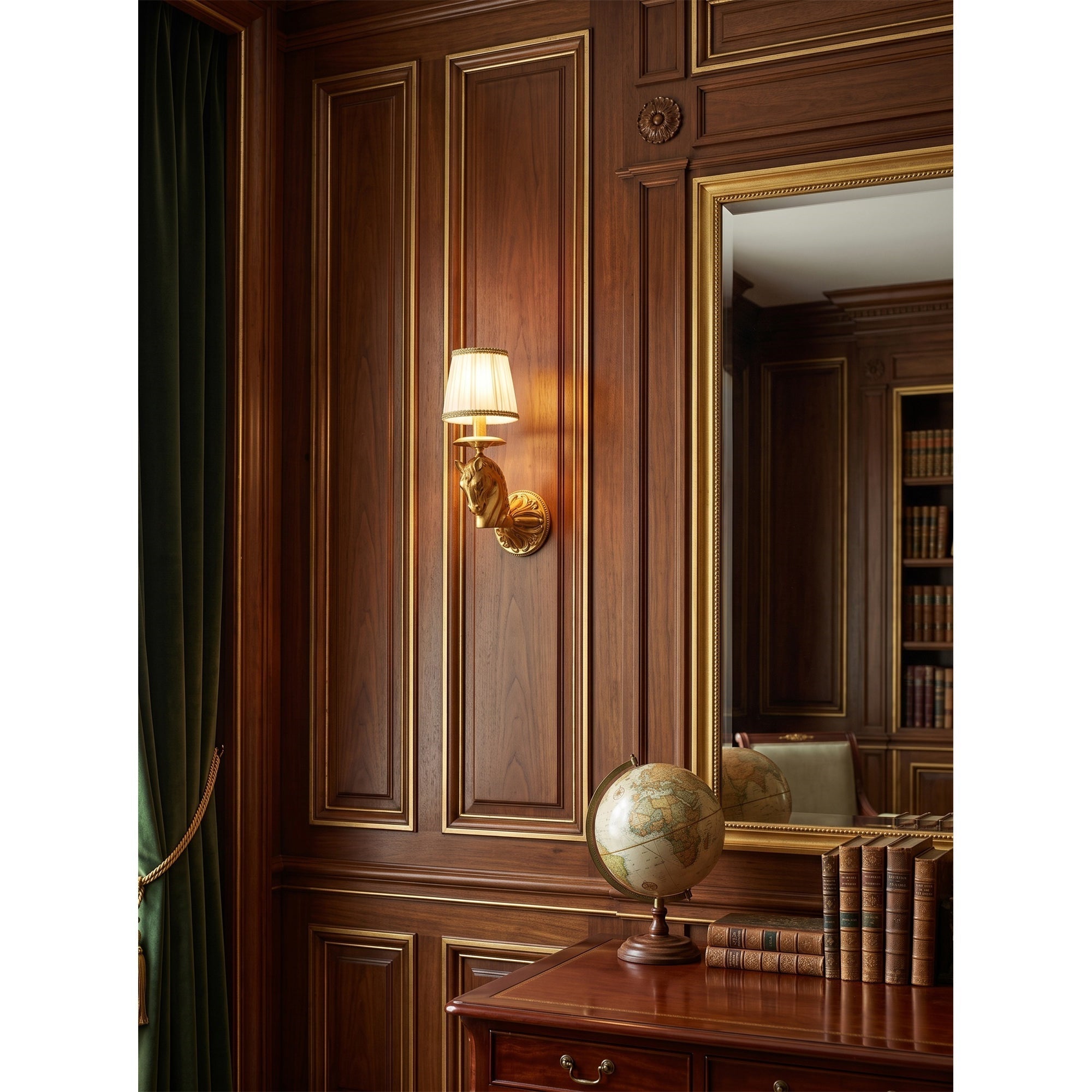 Aurora Wall Light