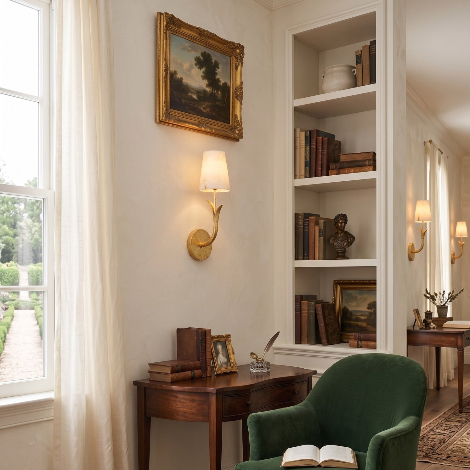 Aurelia Wall Light