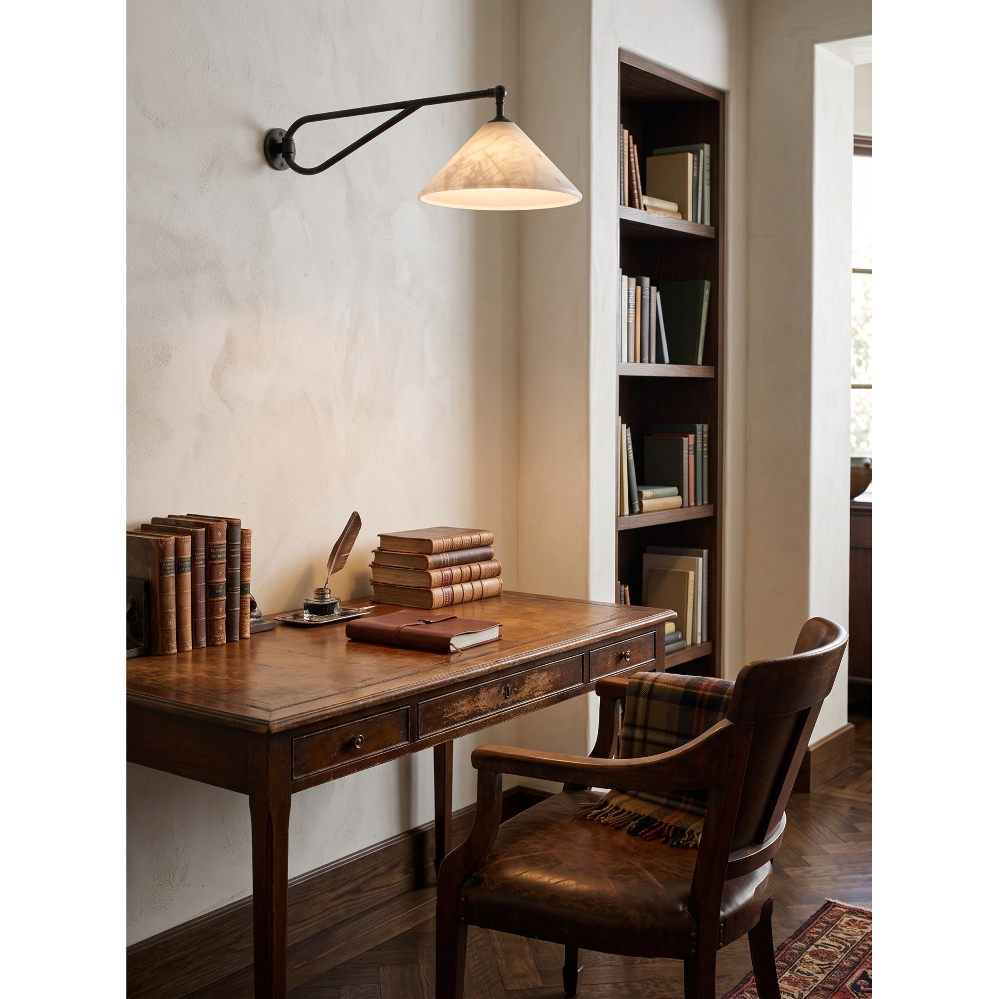Liora Wall Light