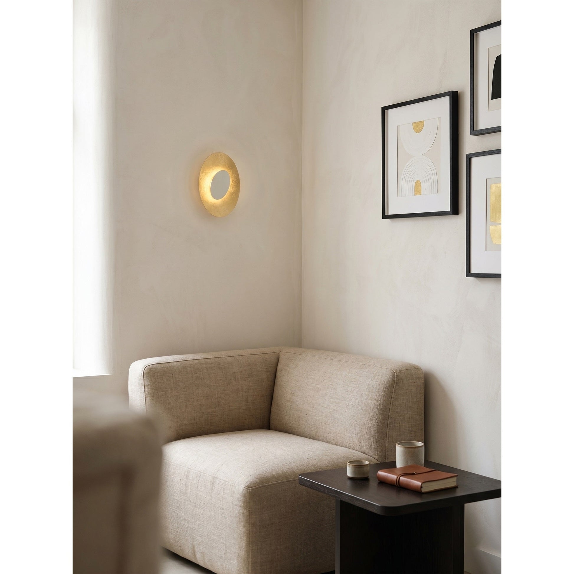 The large size option of the Escale Blade Wall Sconce.