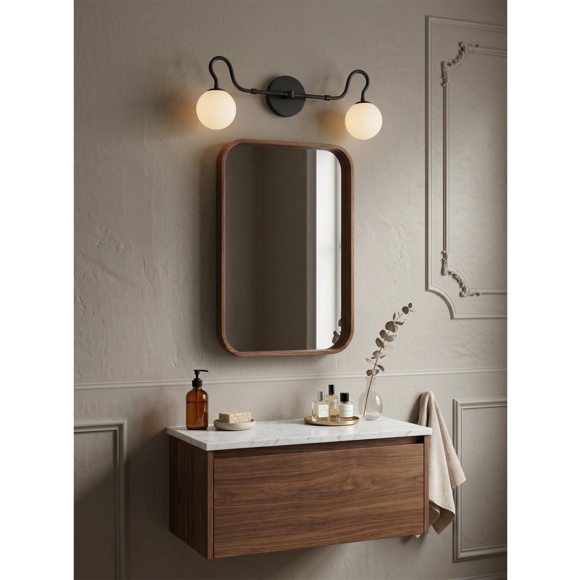 Close-up of the matte black finish on the Floren sconce.