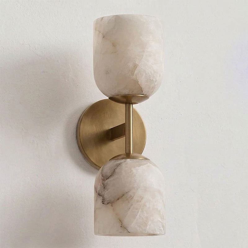Dimensional graphic for the 2-head Garrison Sconce.