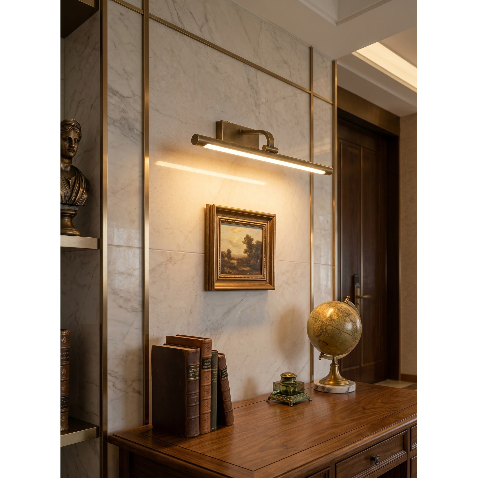 The large 100cm Goya Brass Wall Sconce.