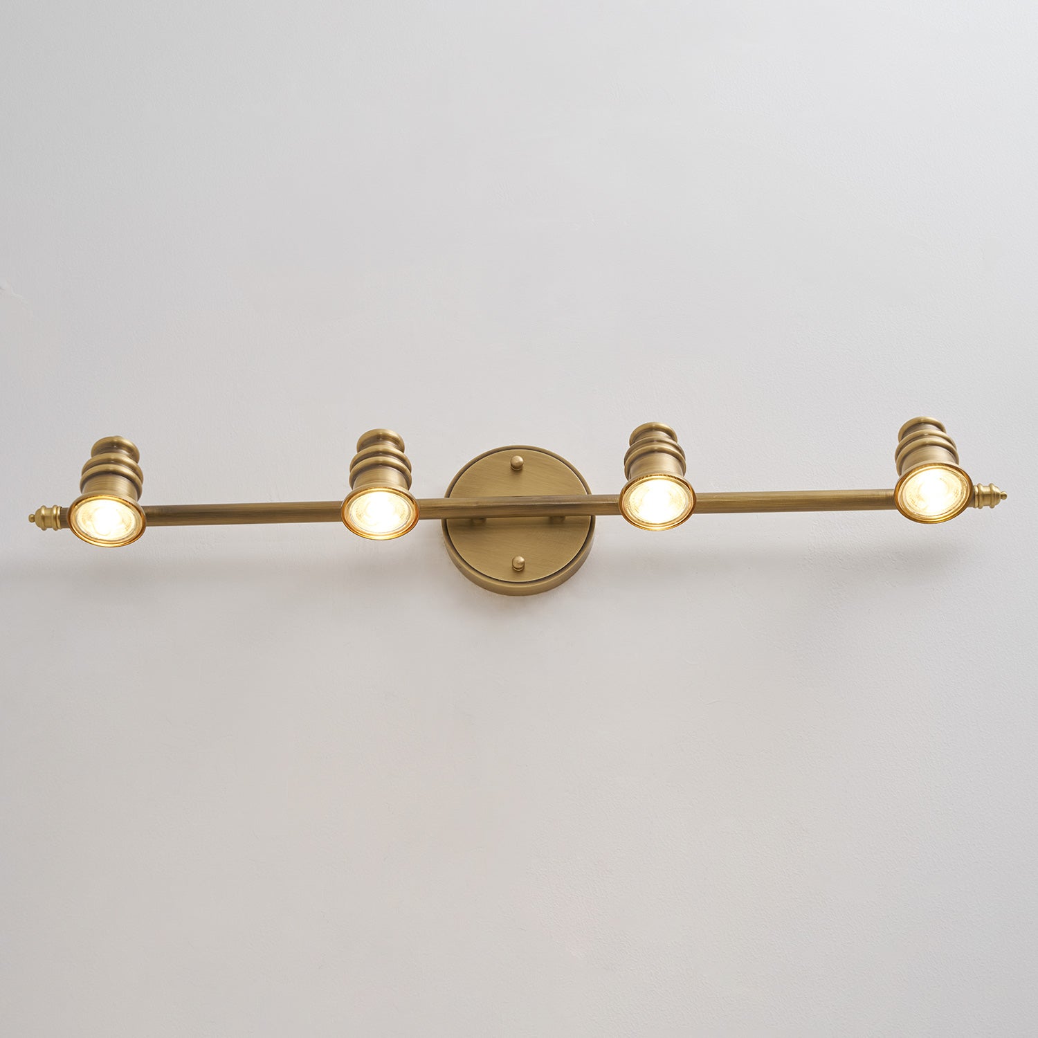Angled view of the five-head lamp showing all spotlights.