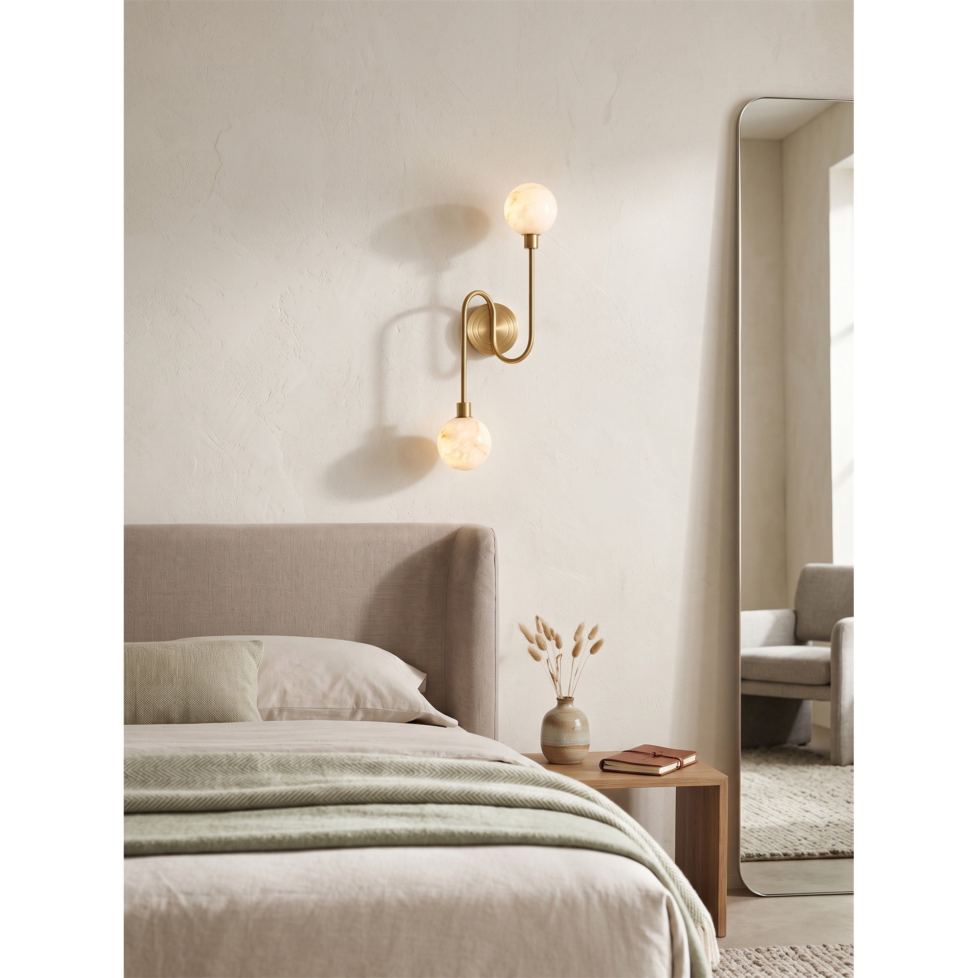 Elara Wall Light