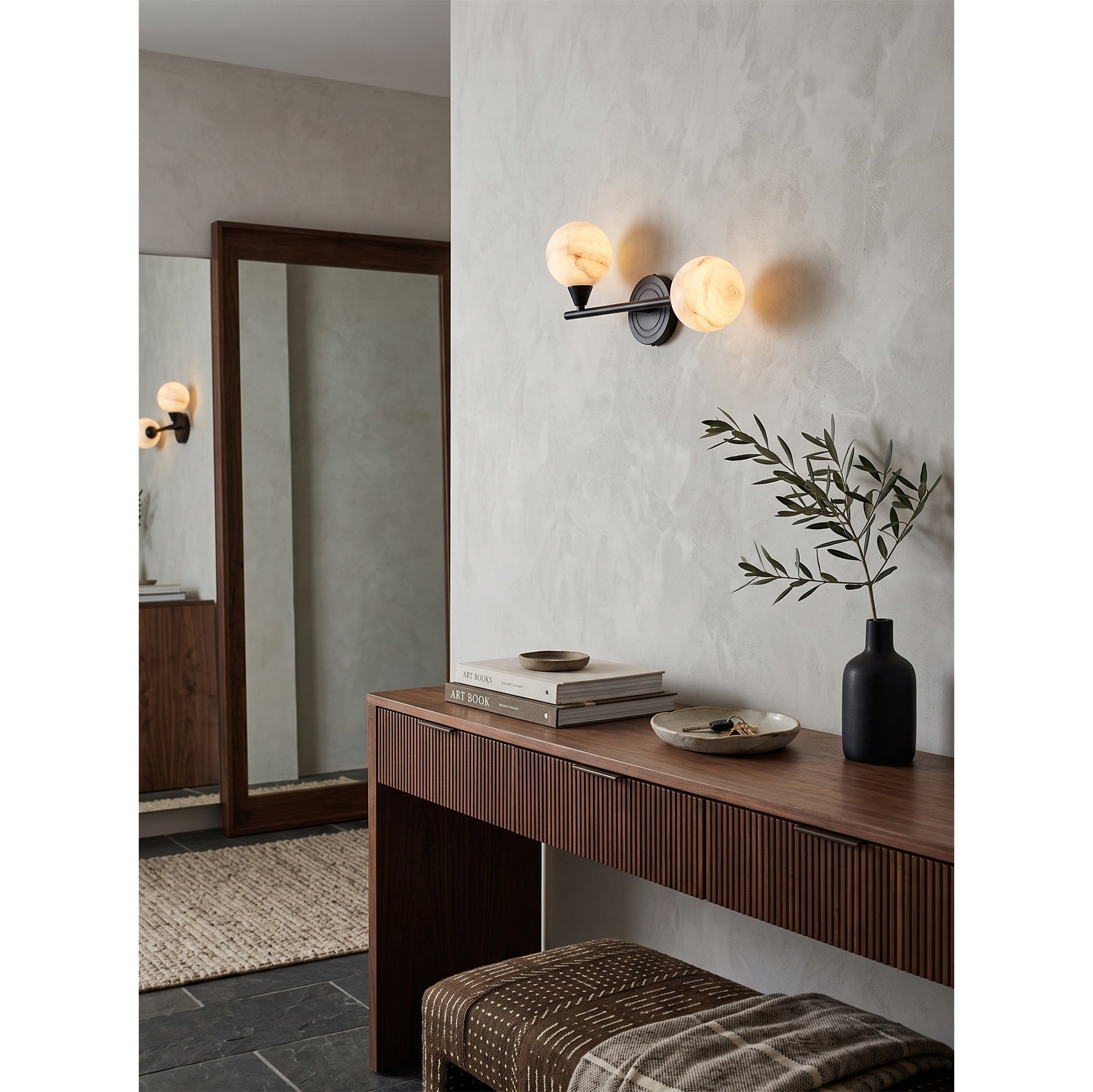 Elara Wall Light