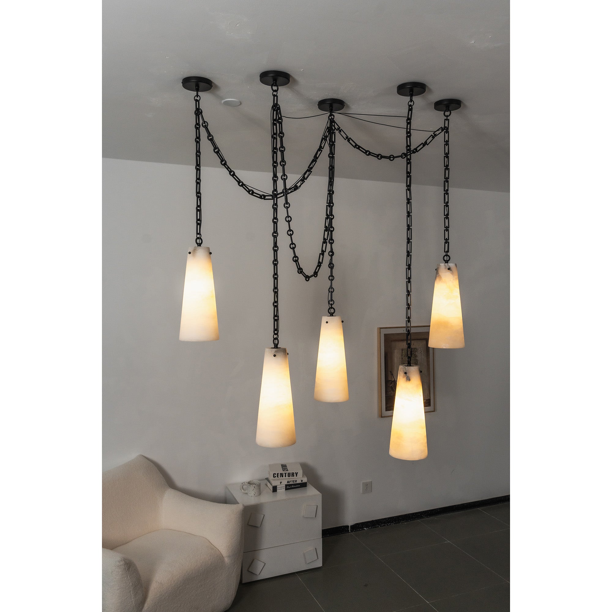 Angled shot of the 5-head cascade chandelier.