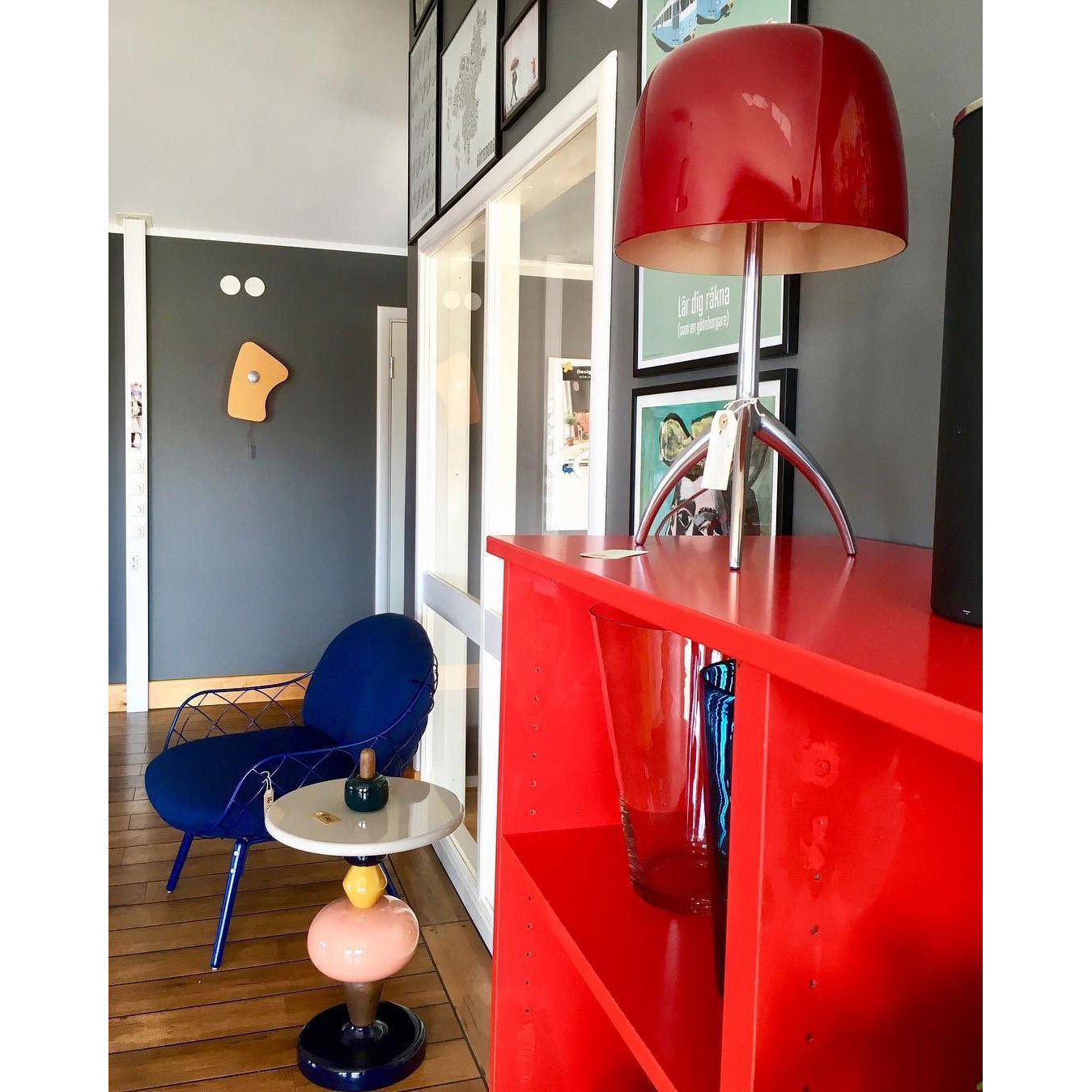 The larger size Lumiere Table Lamp with a white shade.