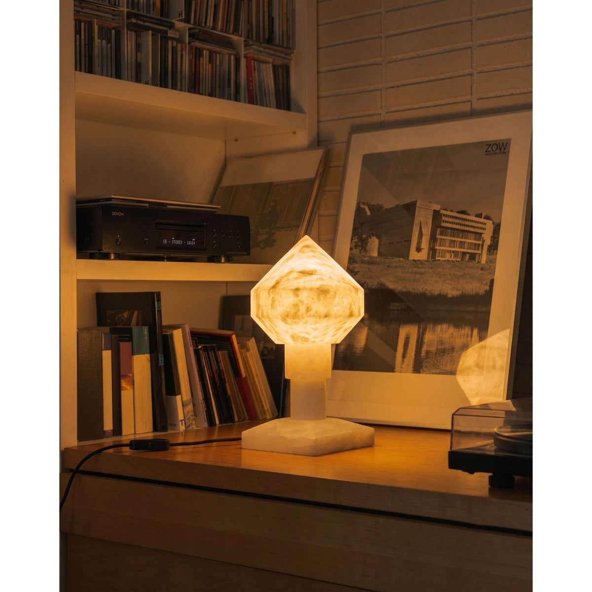 Garnwick Alabaster Table Lamp