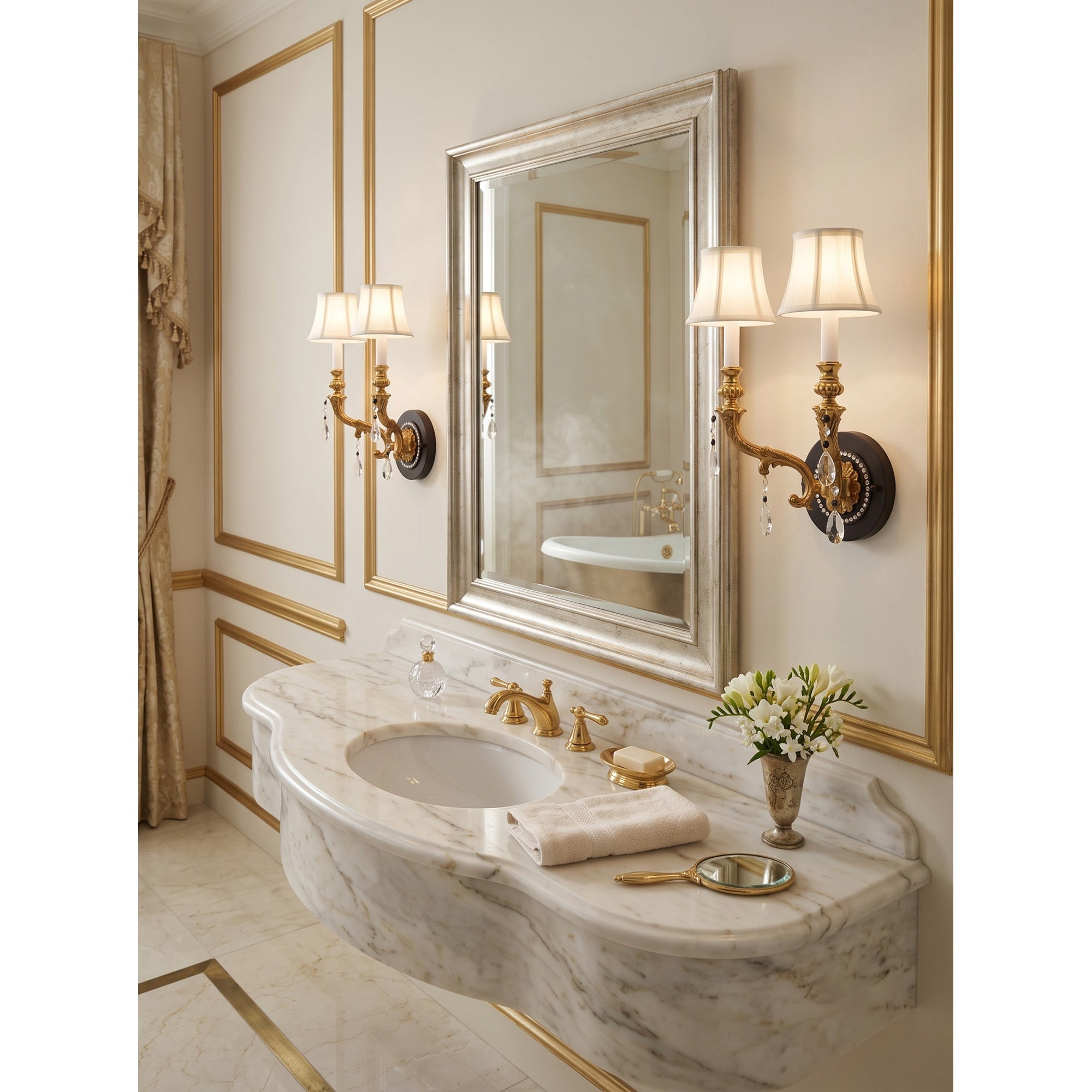 Cordelia Wall Light