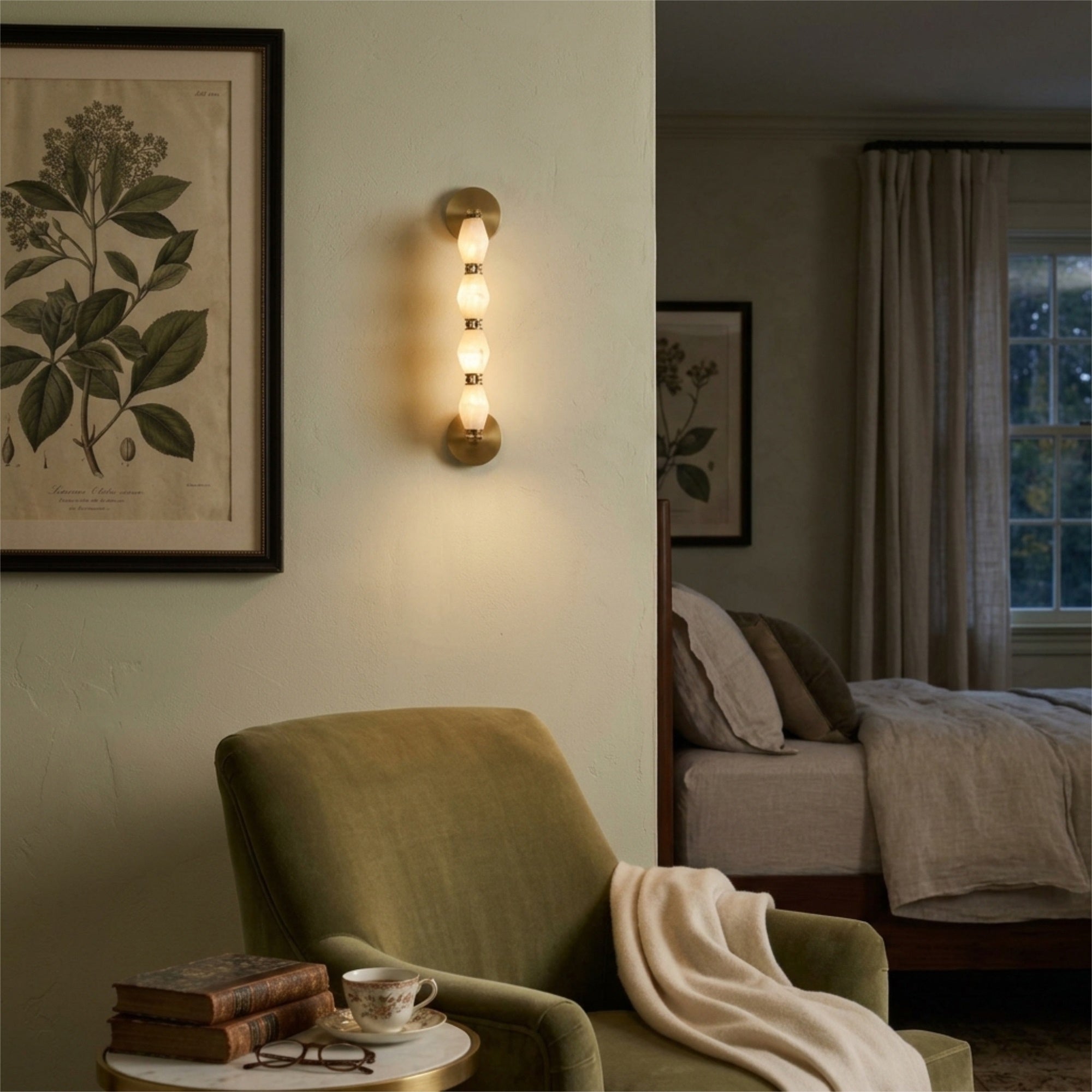Elara Wall Light
