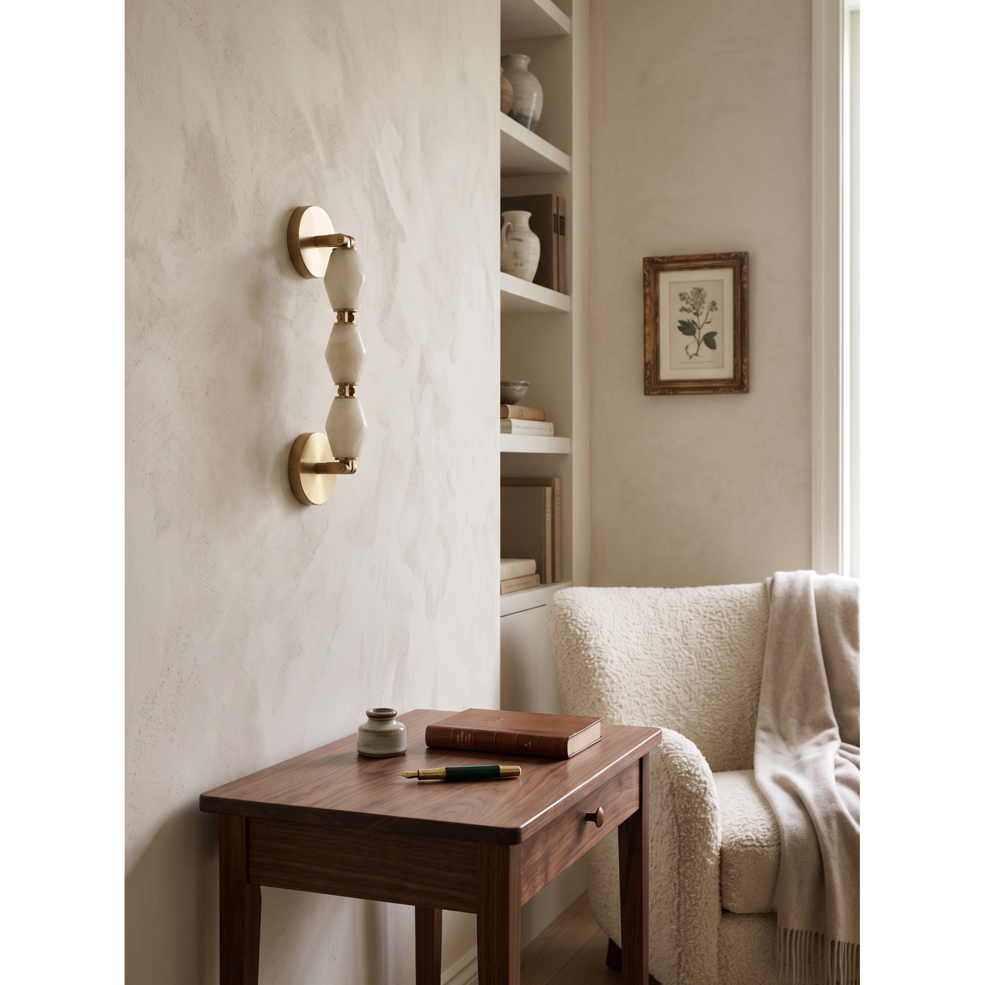 Elara Wall Light
