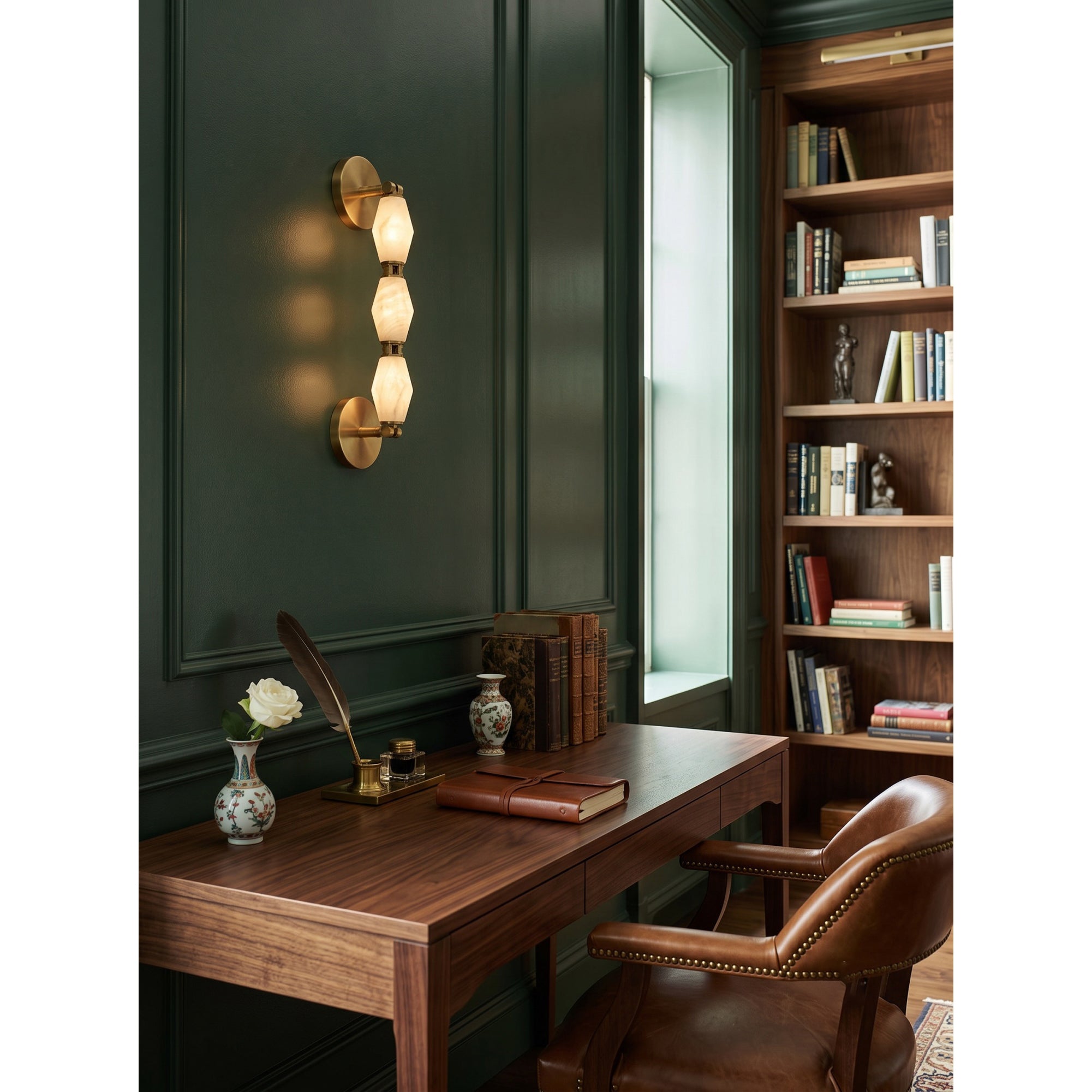 Elara Wall Light