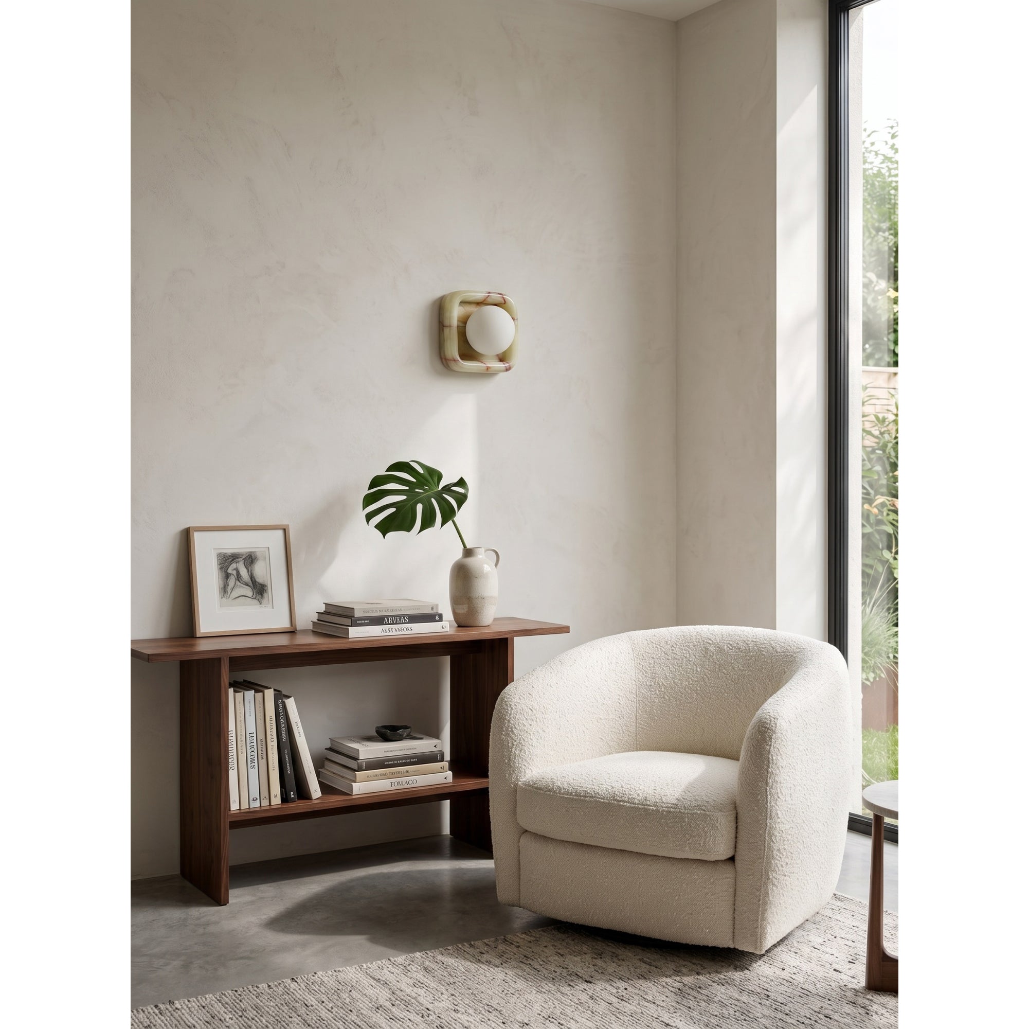 Mila Wall Light