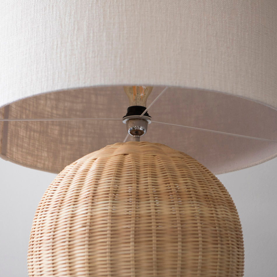 Dimensions of the Saona Rattan Table Lamp illustrated.