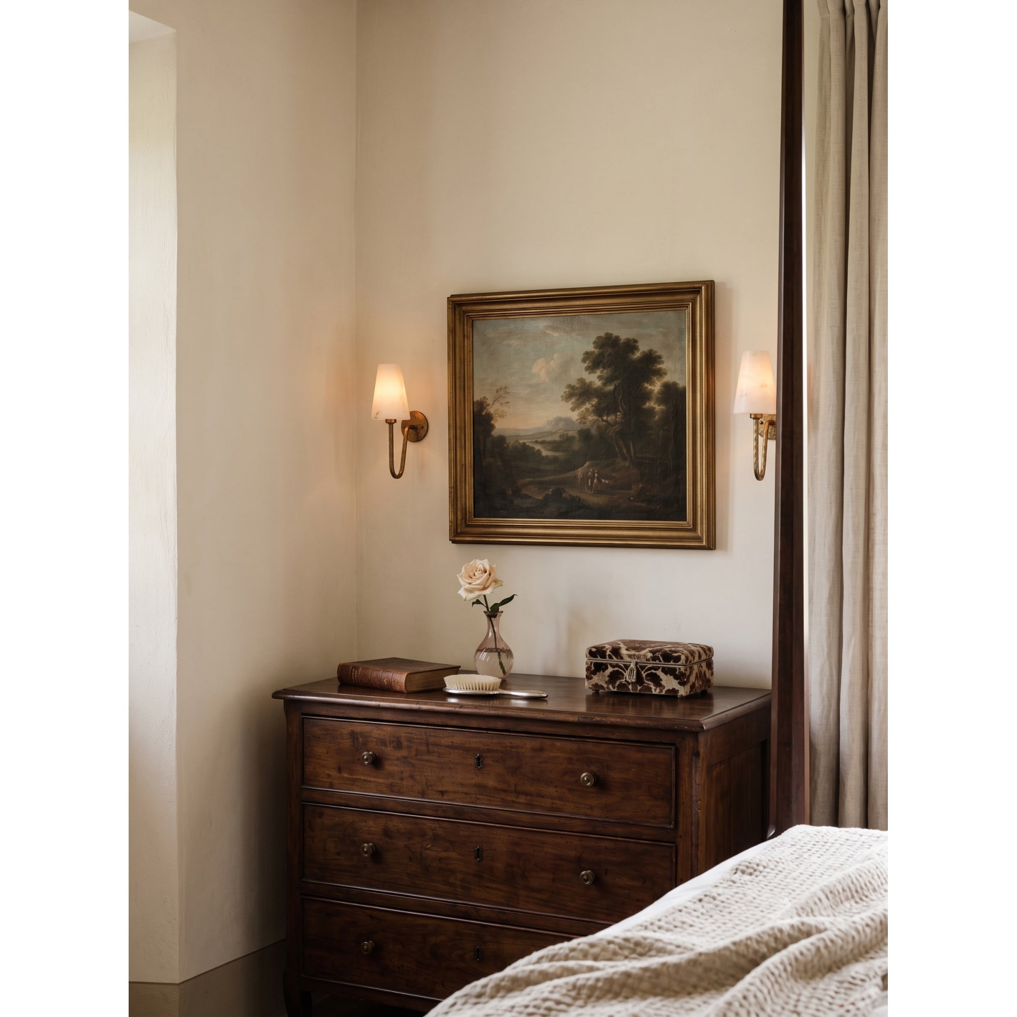 Aurelle Wall Light