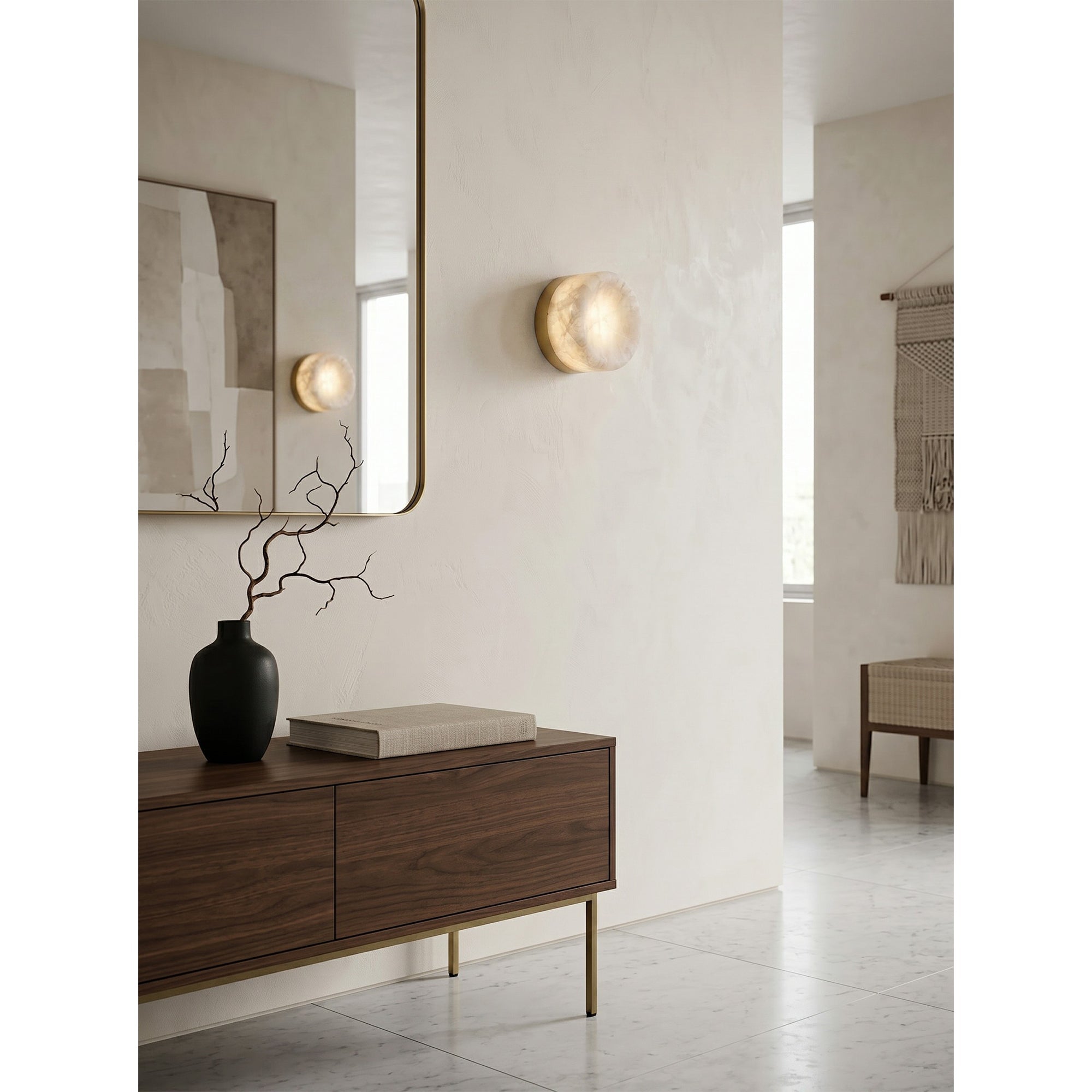 Luna Wall Light