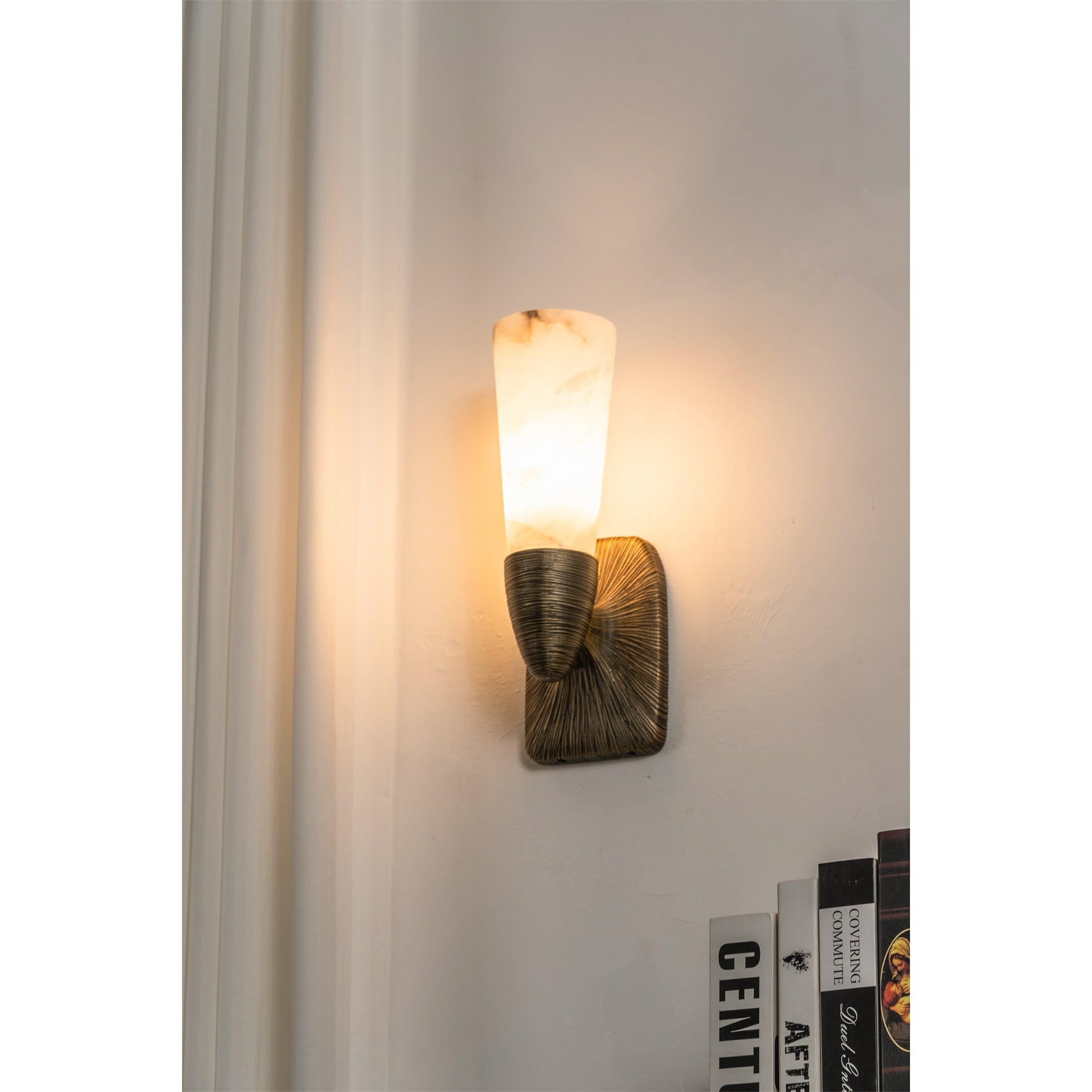 Elara Wall Light