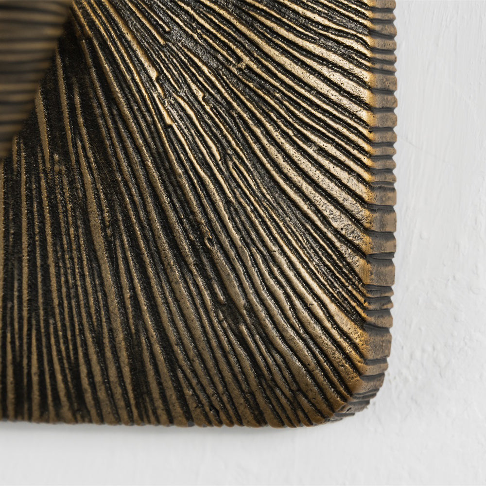 Elara Wall Light