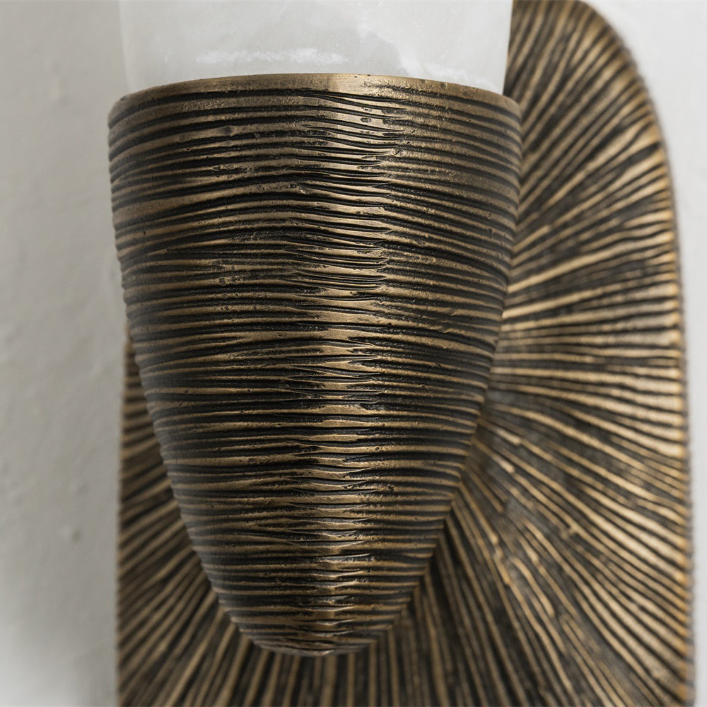 Elara Wall Light